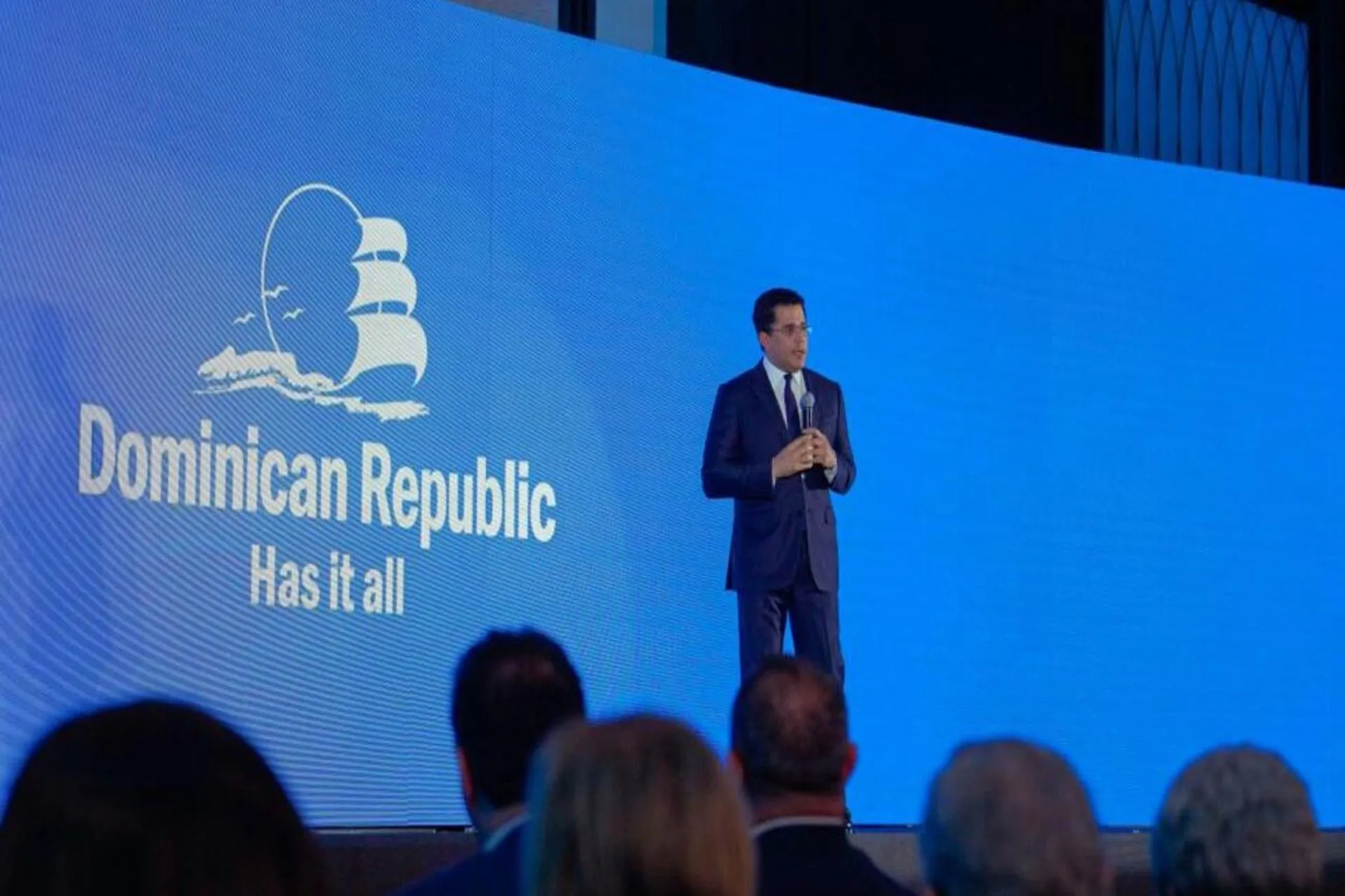 Rep. Dominicana se presenta ante agencias de viaje en México