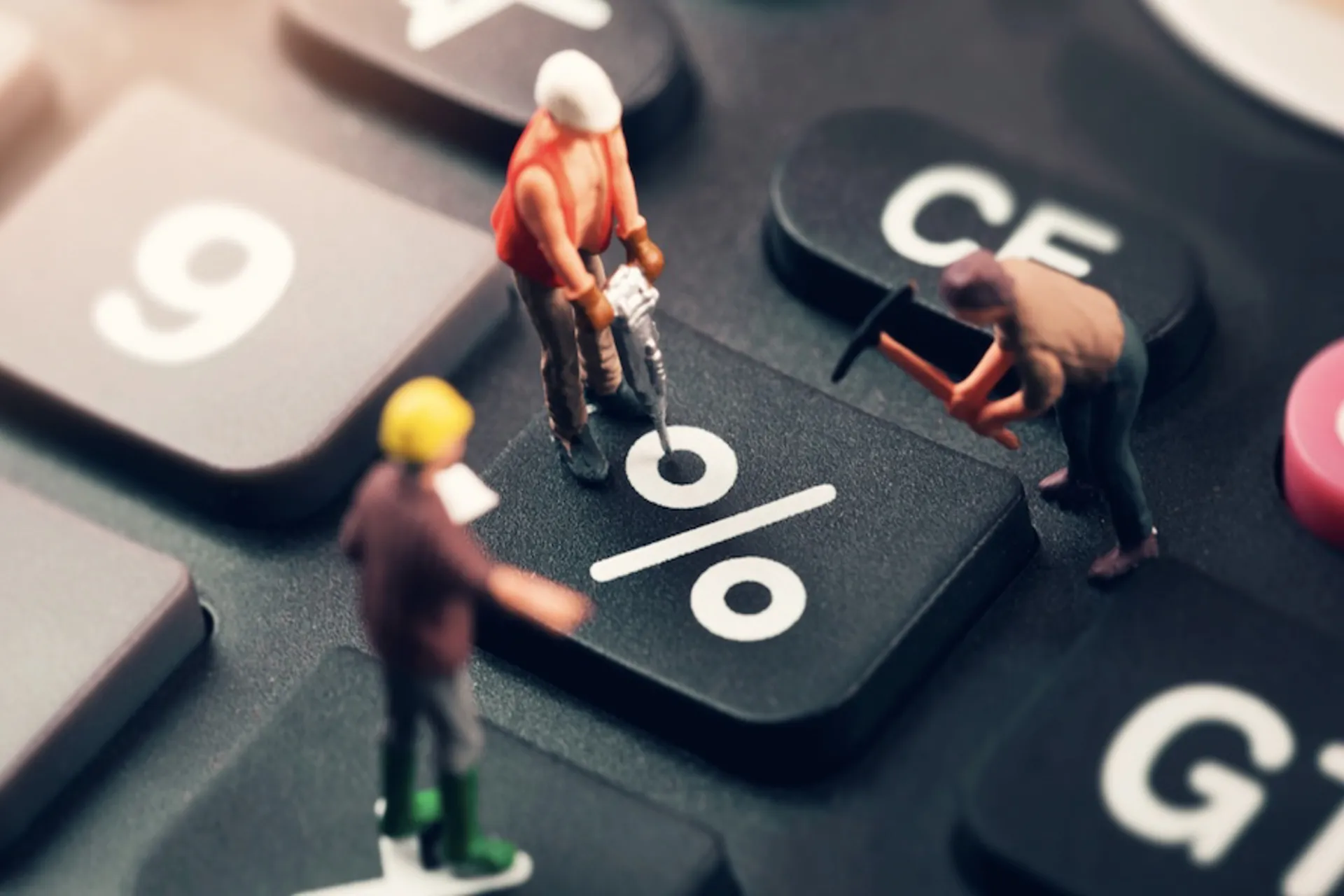 Altas tasas de interés afectan a los viajes por atrasos en los cobros