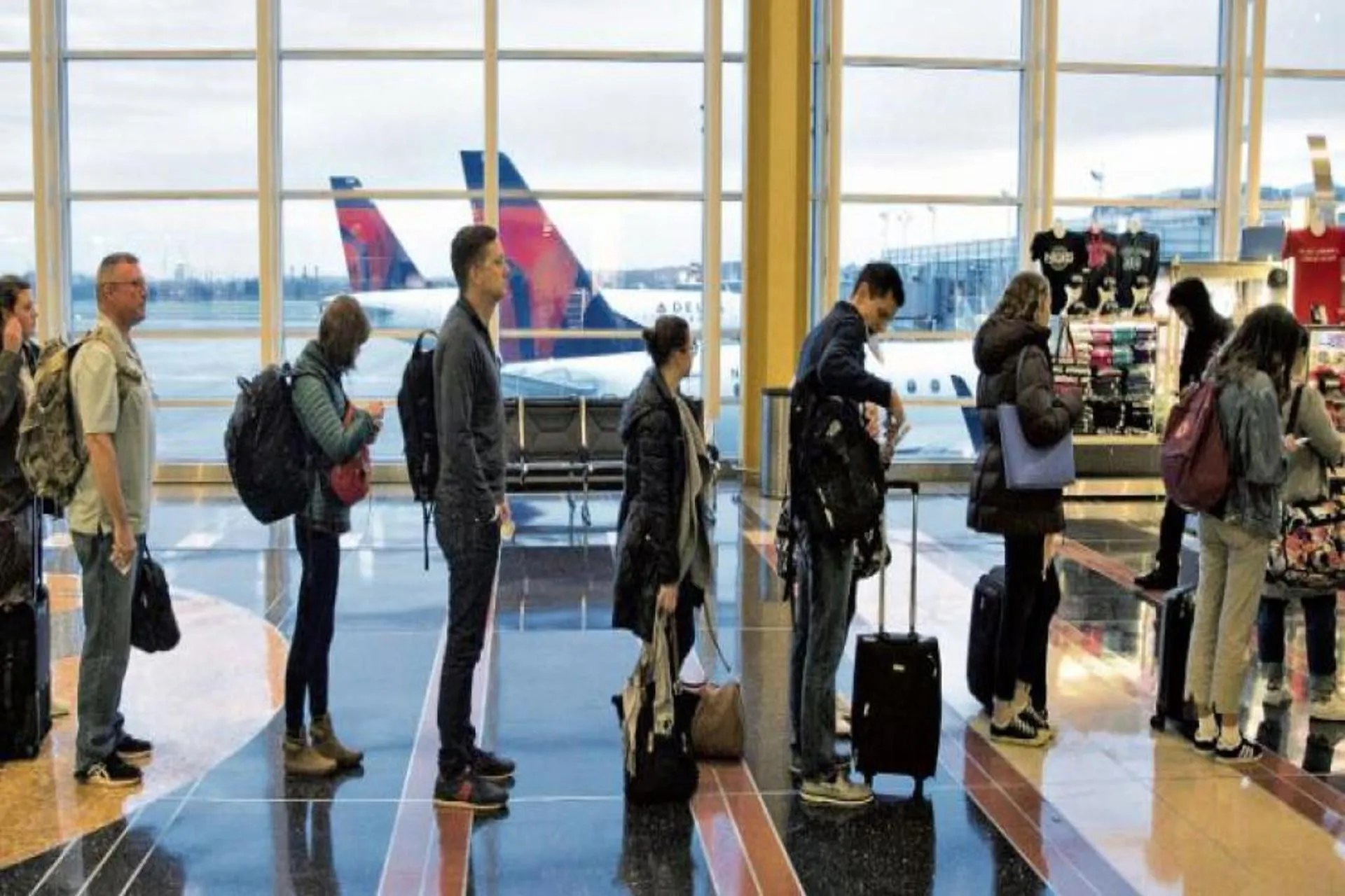 OMT: turismo internacional esta al 84% de niveles de prepandemia 