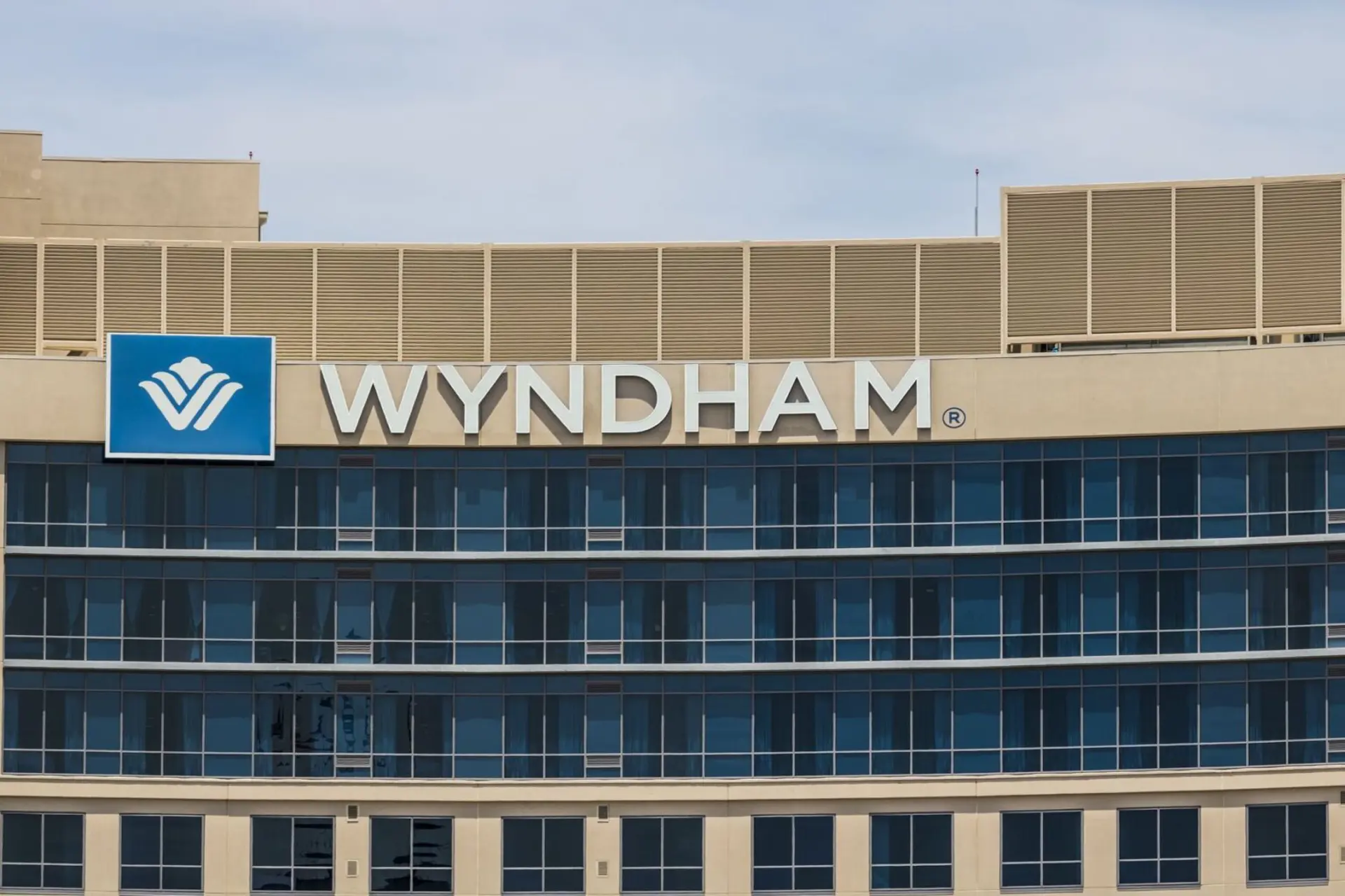 Wyndham continúa negando las ofertas de compra de Choice Hotels