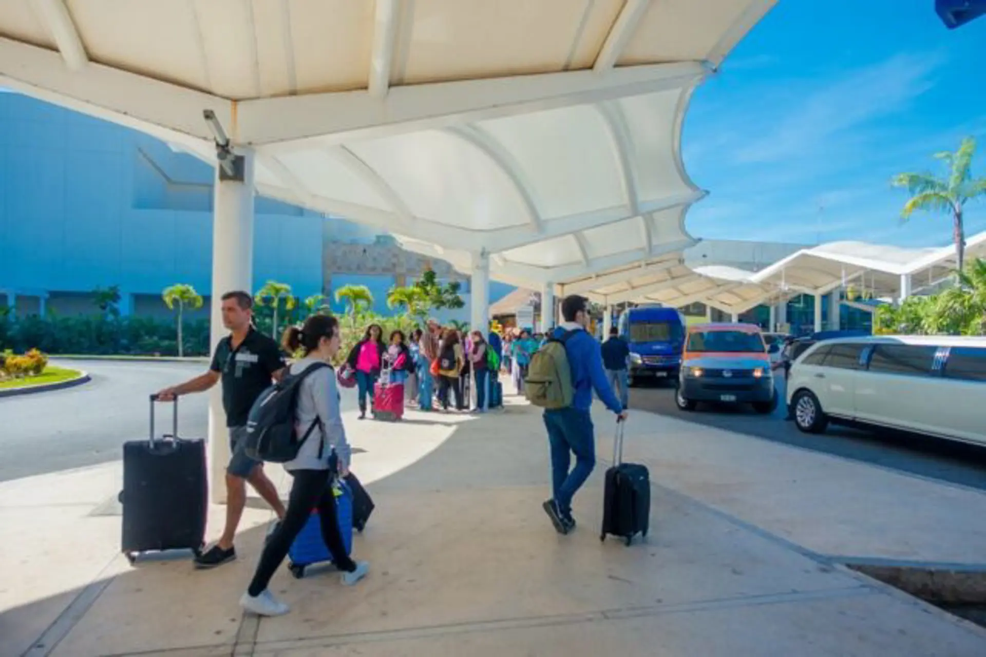 Cancun: hoteles casi llenos hasta Enero buscan mas personal