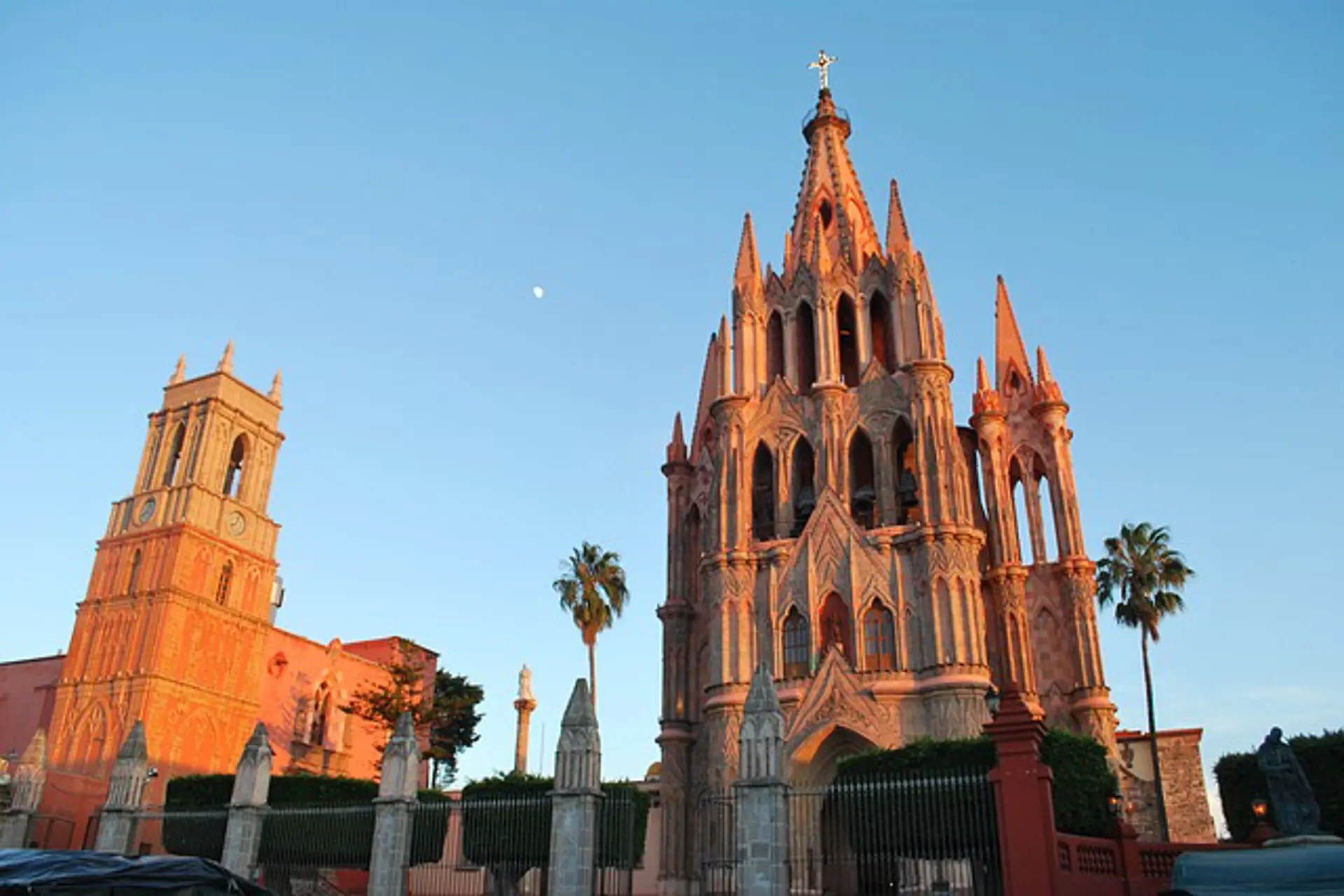 Anuncian la construcción de un aeropuerto en San Miguel de Allende Anuncian la construcción de un aeropuerto en San Miguel de Allende