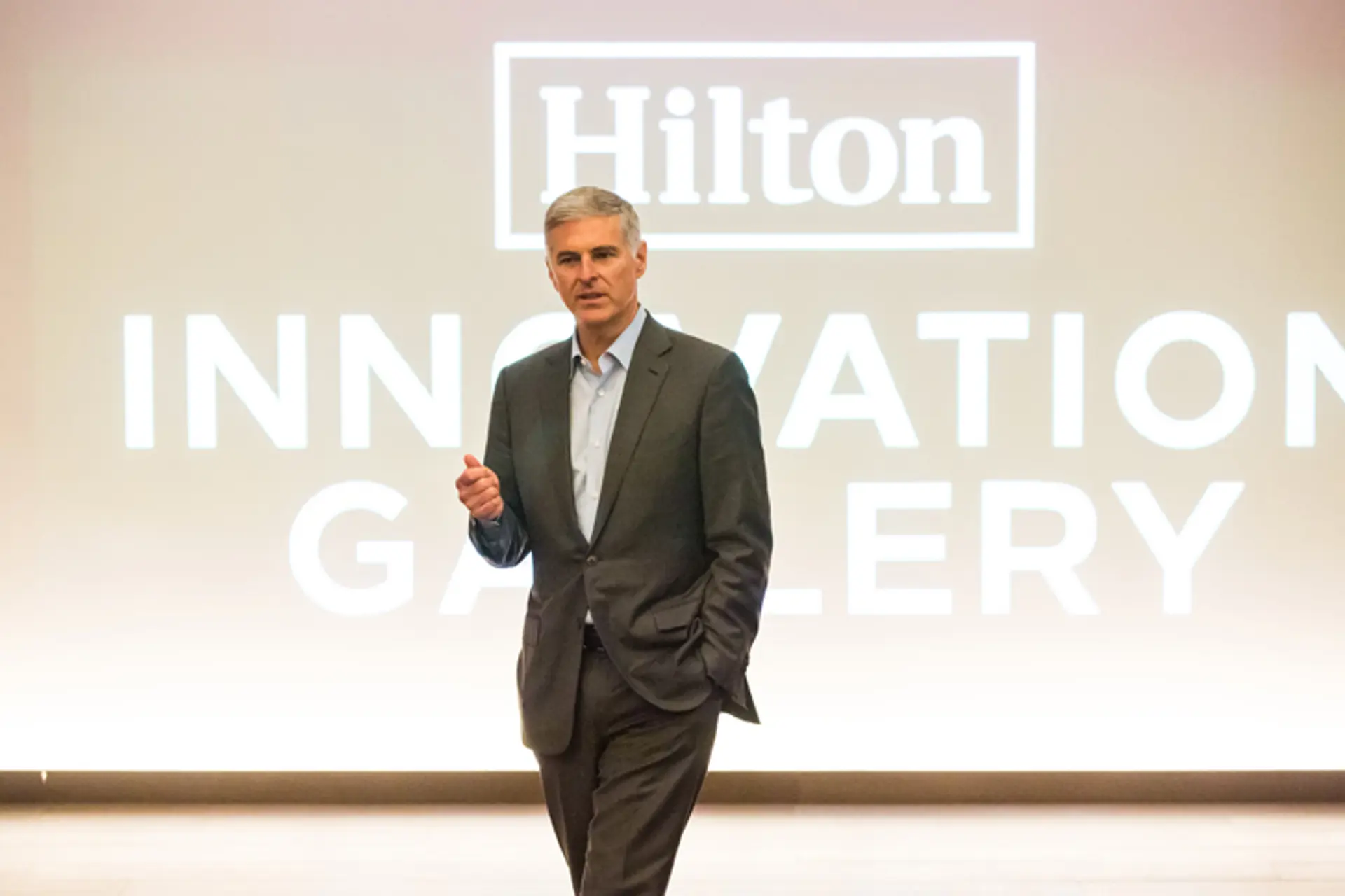 El CEO de Hilton ve una oportunidad para la adquisicion de hoteles