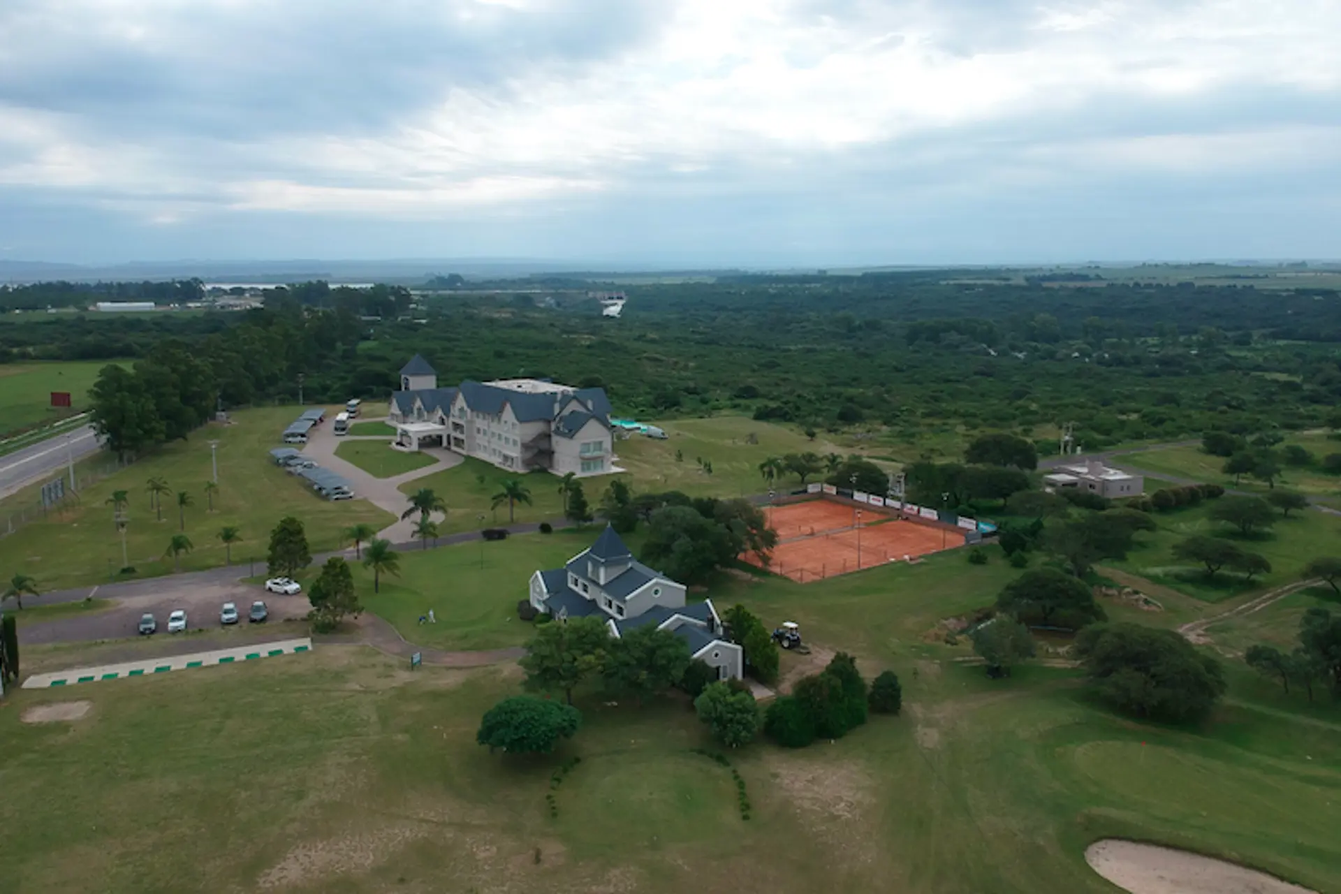 Howard Johnson Piedras Moras, una buena opción para paseos y juego