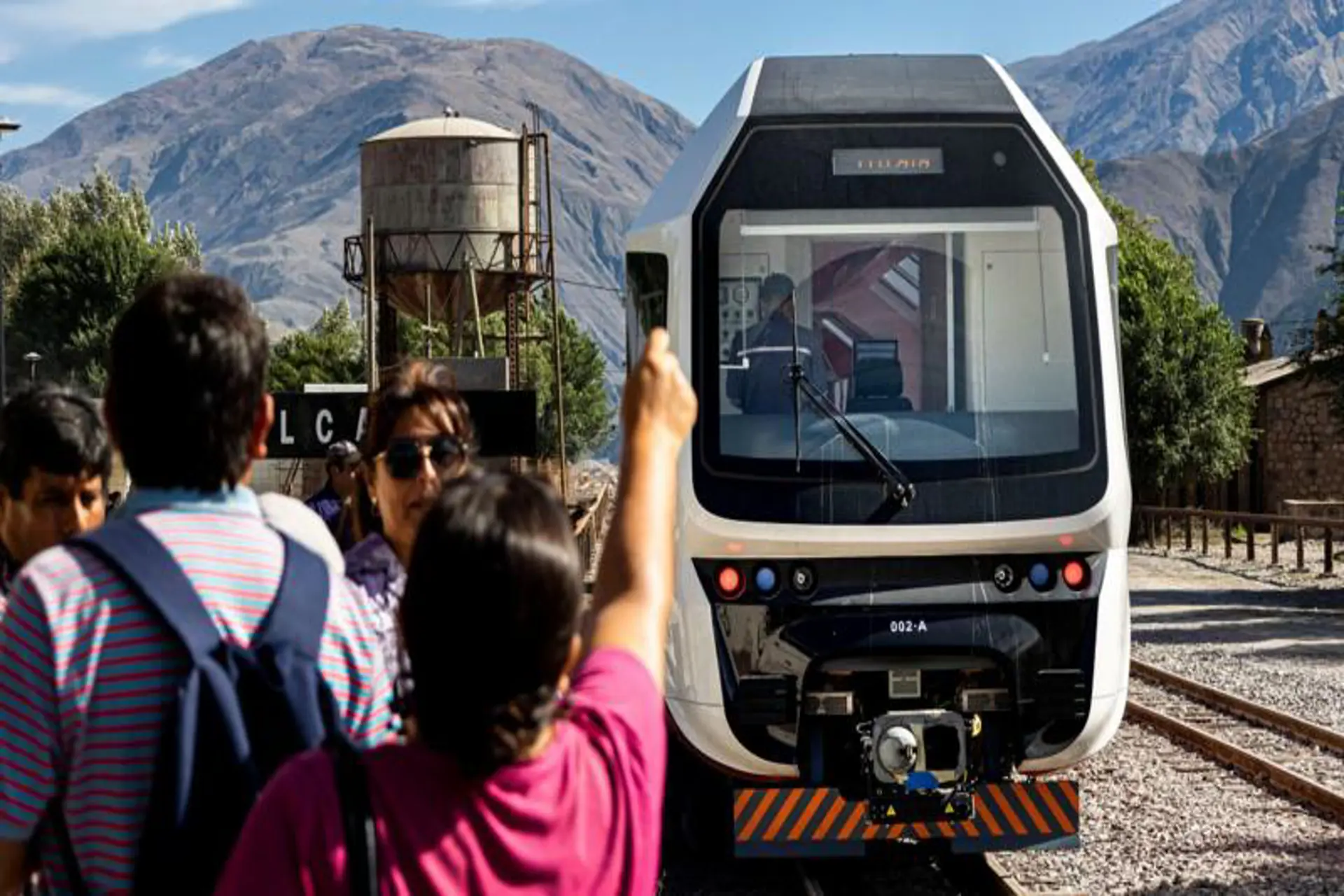 Argentina ya tiene, en Jujuy, el primer tren solar de América Latina