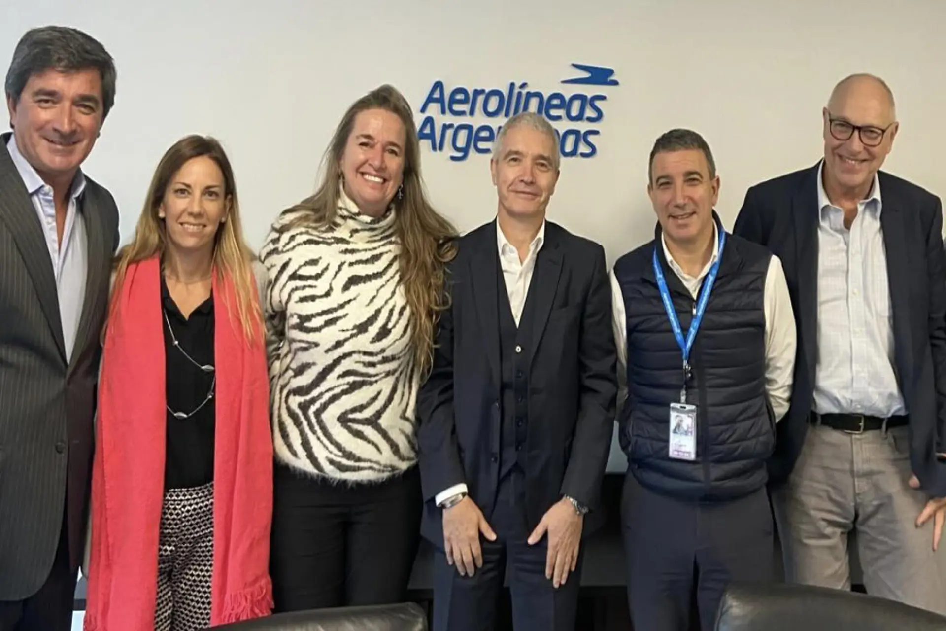 FAEVYT se reunió con Aerolíneas Argentinas para encarar el futuro