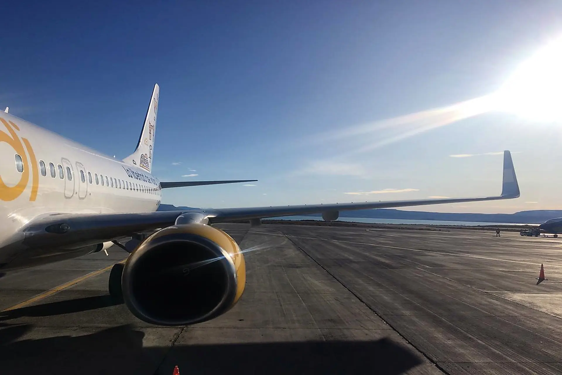 Flybondi empieza a volar Ushuaia-El Calafate y sugiere recorridos