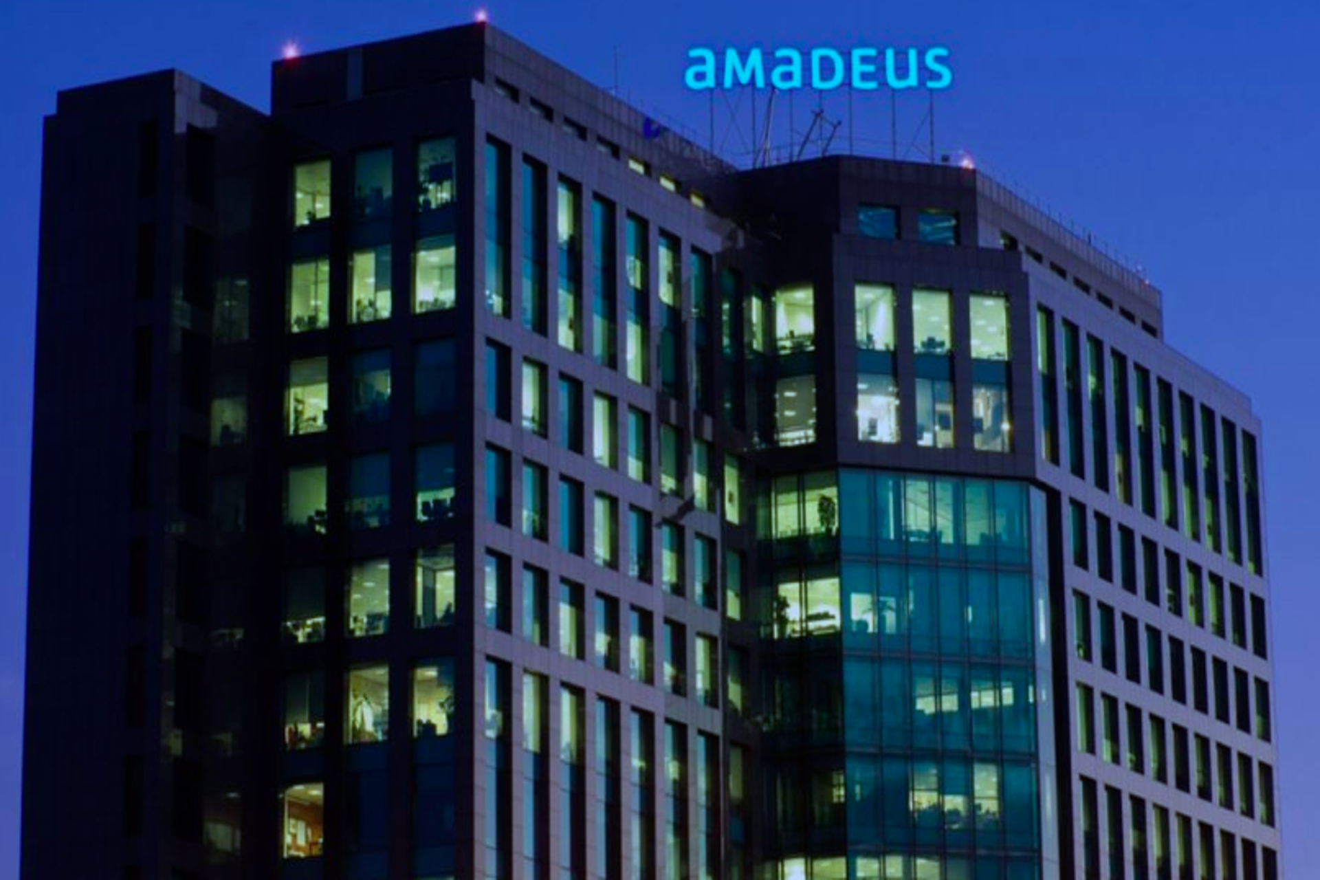 Amadeus logró beneficio de 650 M € en el primer semestre (+20%)