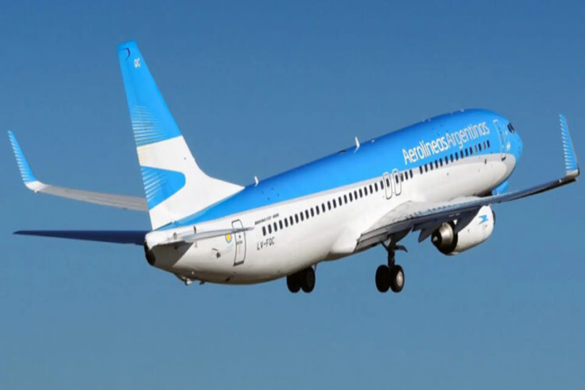 Gobierno Argentino ya negocia la venta de Aerolíneas Argentinas 