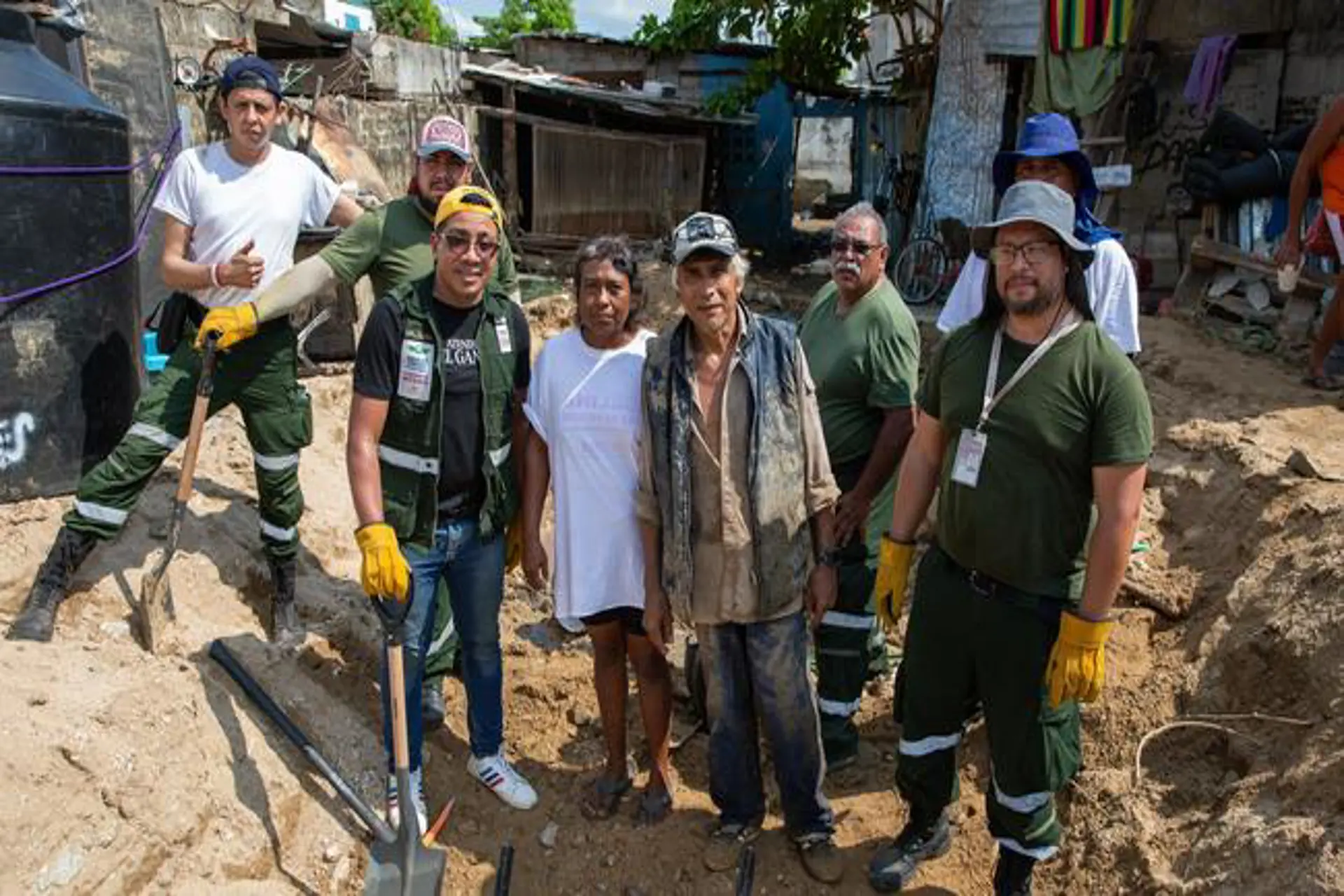 Sectur continúa con el apoyo a las familias afectadas de Acapulco