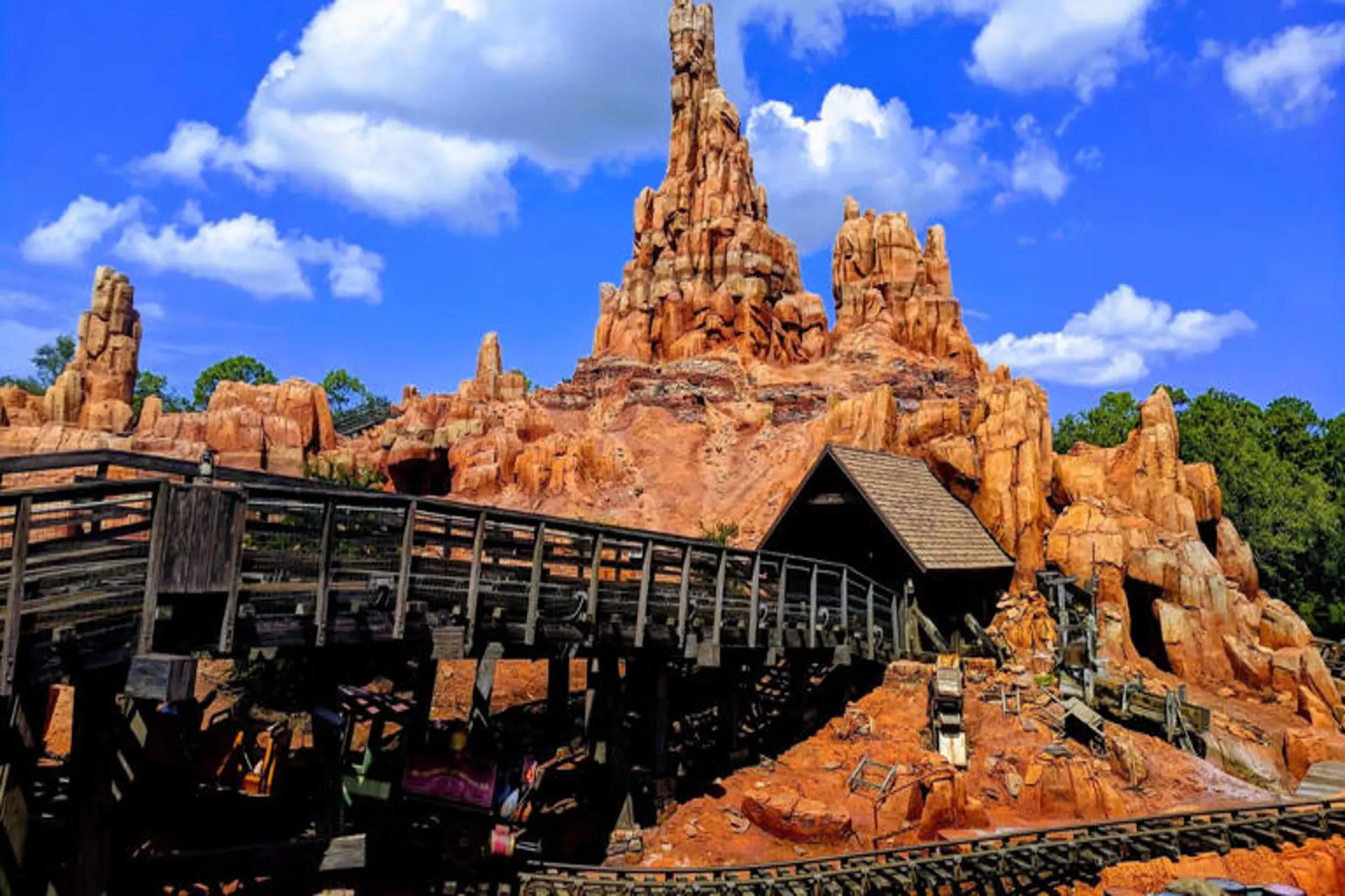 Walt Disney World informo el cierre temporal de Big Thunder Mountain