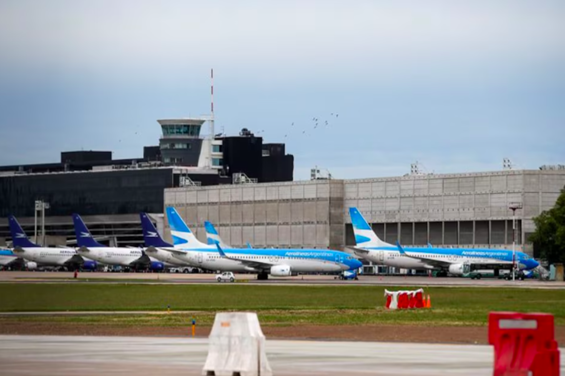 Aerolíneas Argentinas suspendió la mesa de negociación salarial