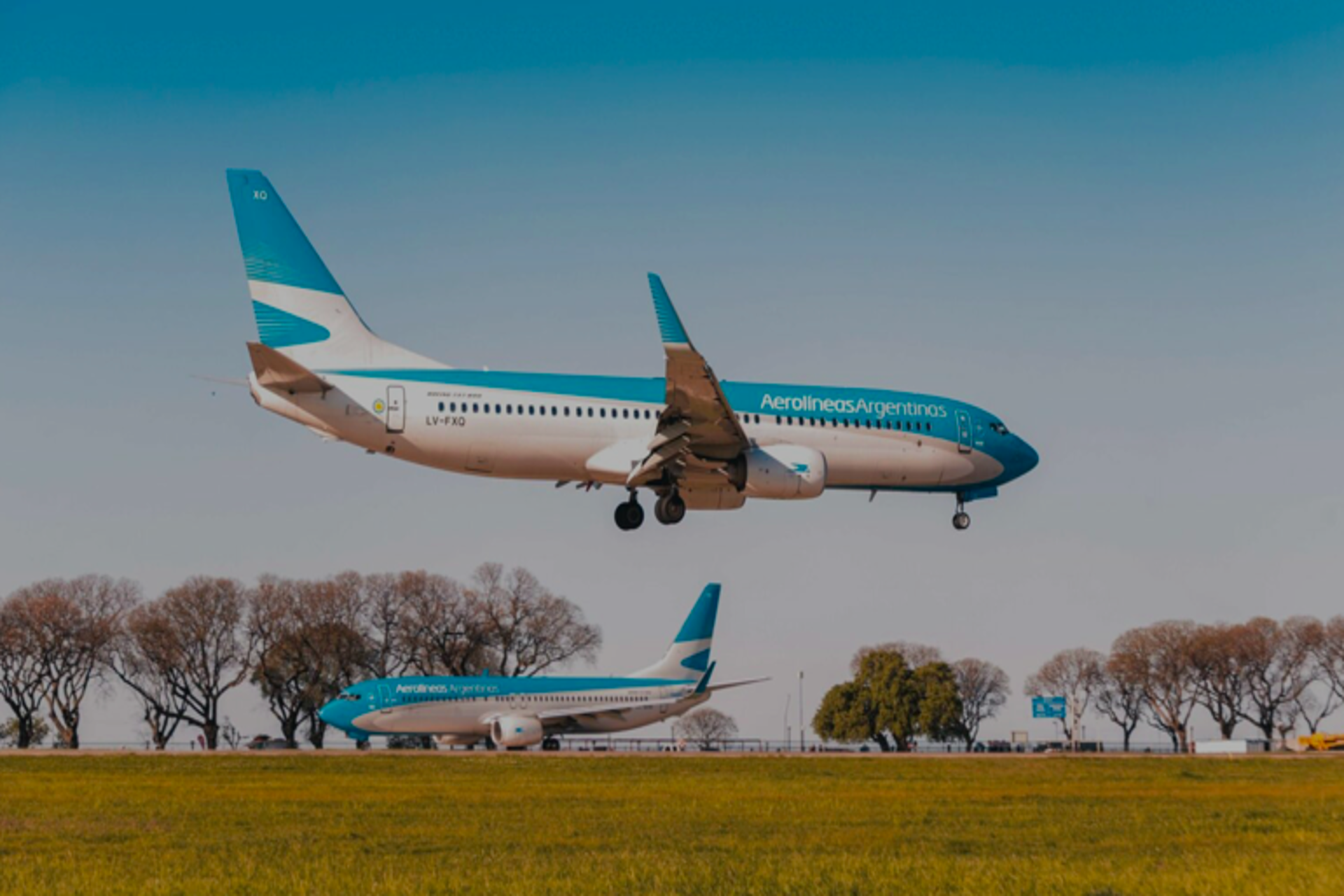 Aerolíneas Argentinas informó que cerró el conflicto con los gremios 