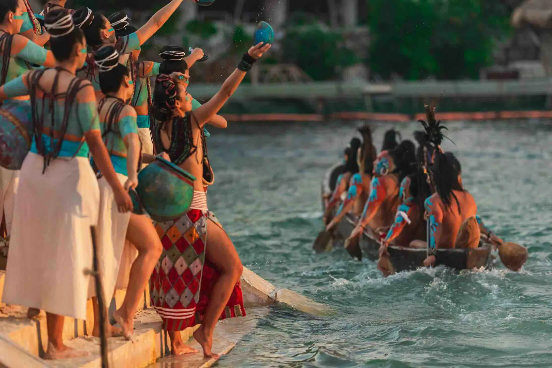 Grupo Xcaret en los preparativos de la 17ª Travesía Sagrada Maya