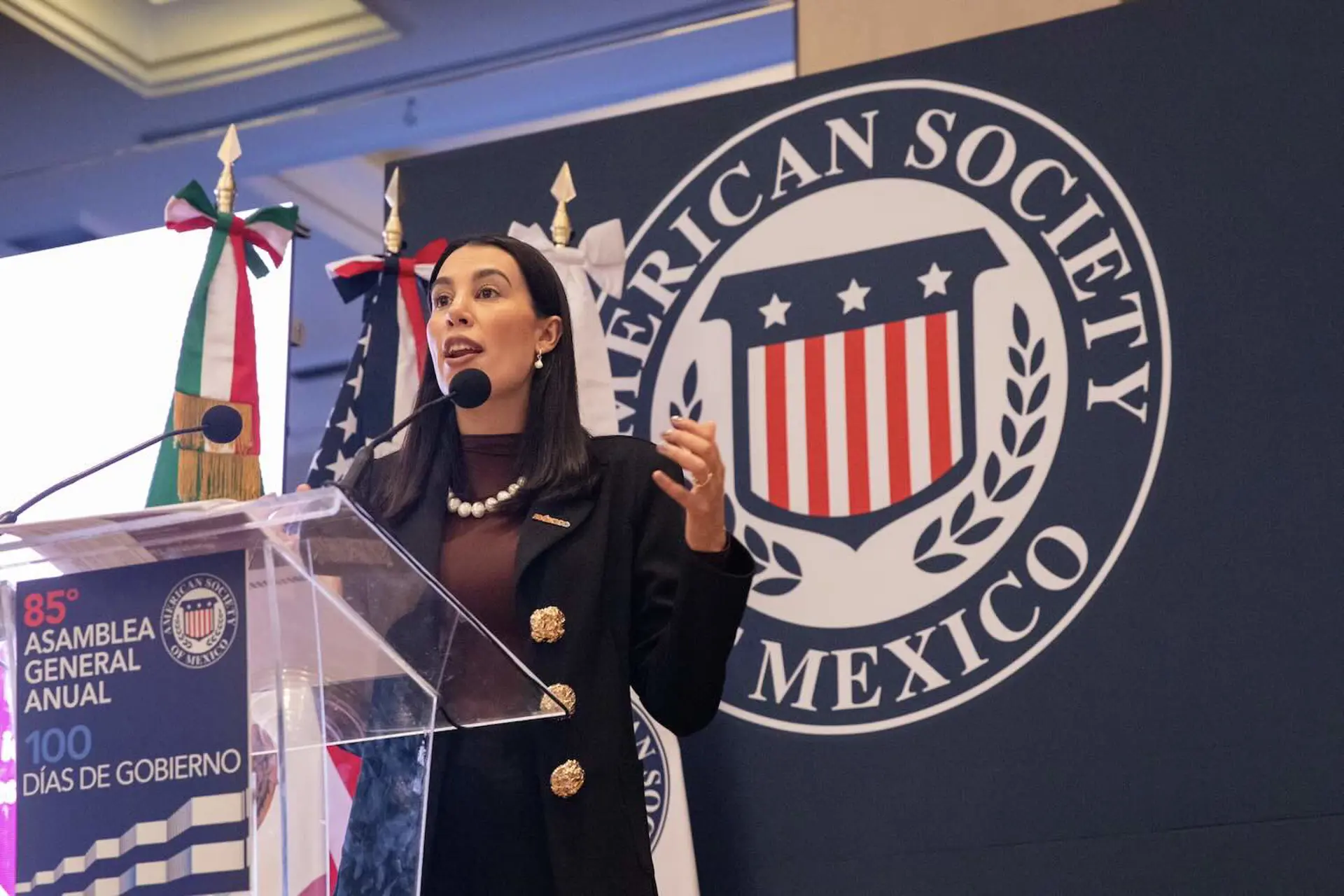 Josefina Rodríguez: presentación ante la American Society of Mexico 