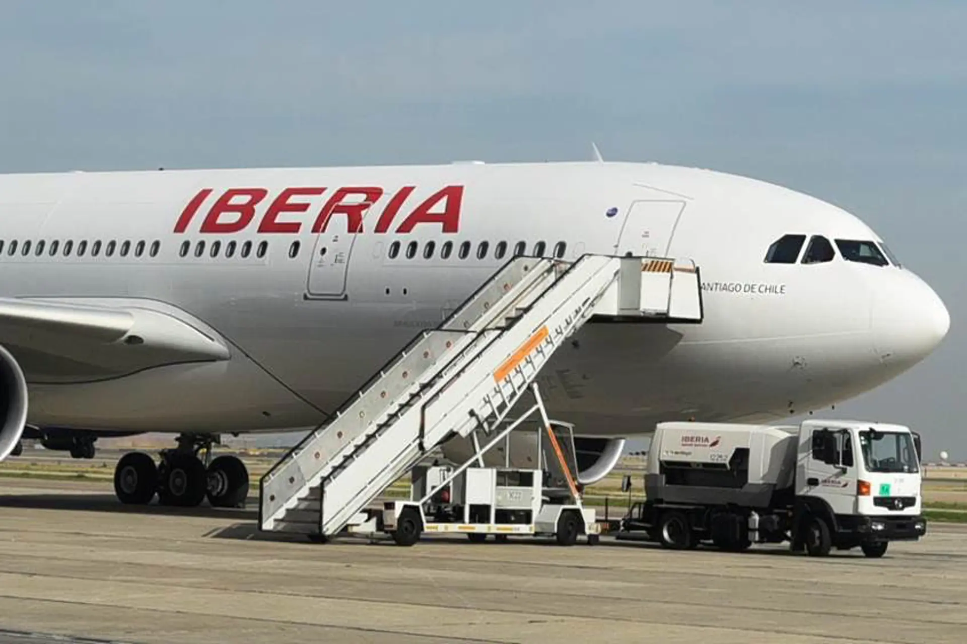 Iberia proyecta hasta dos vuelos diarios a Chile