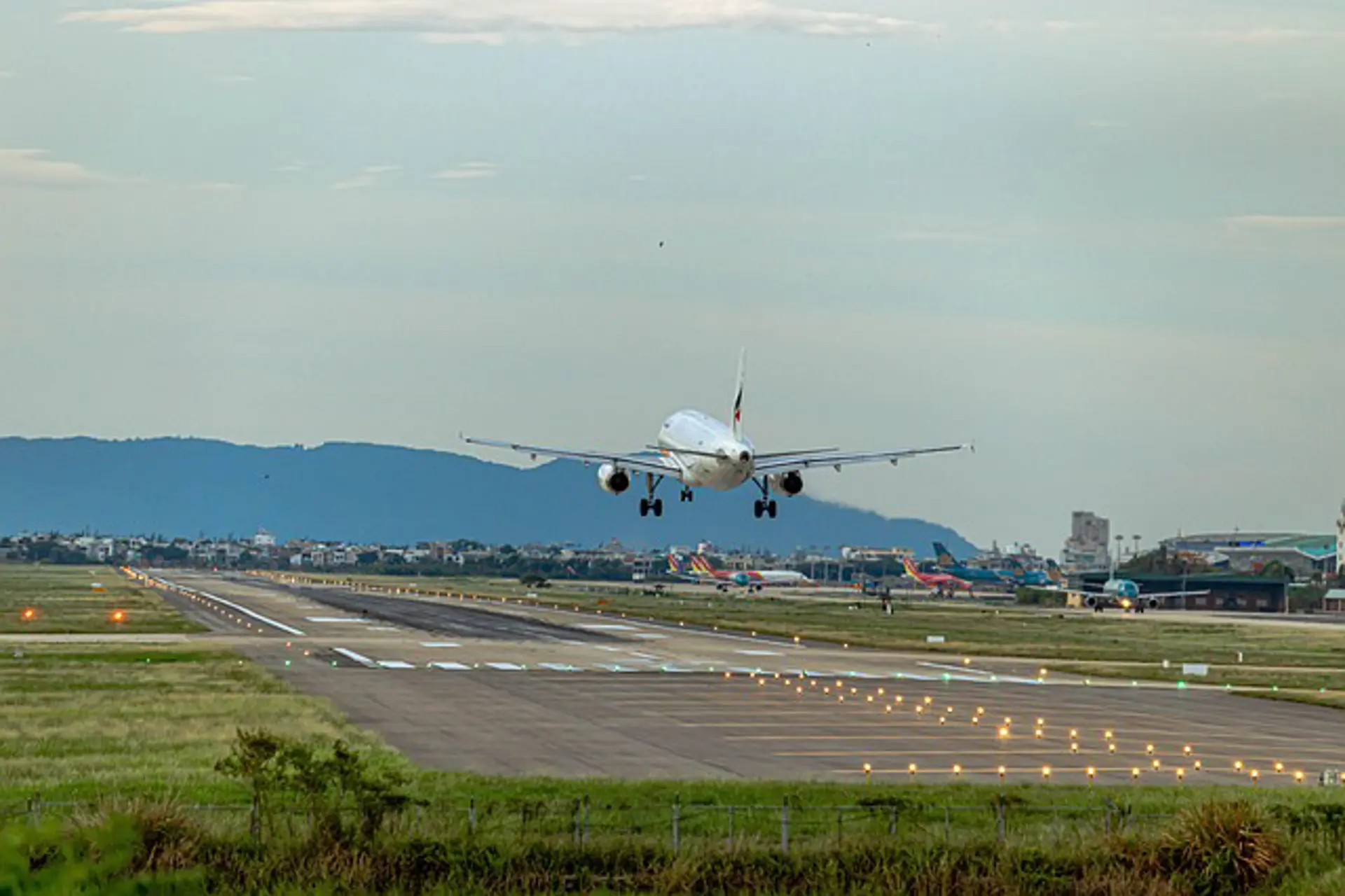 ALTA e ICF trabajan para reducir emisiones en la aviación de LAC