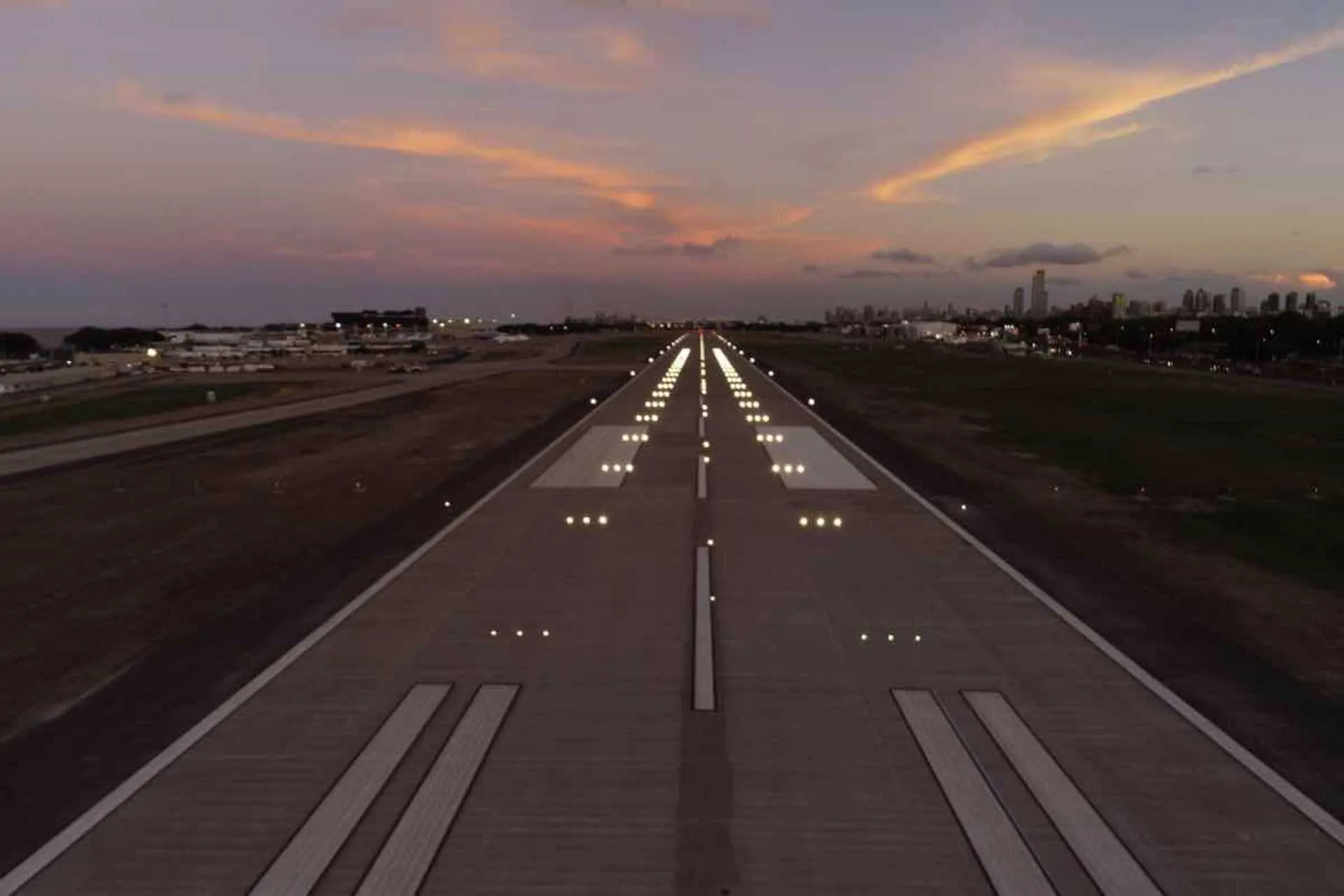 Abrió el Aeroparque de Buenos Aires con vuelos domésticos y regionales