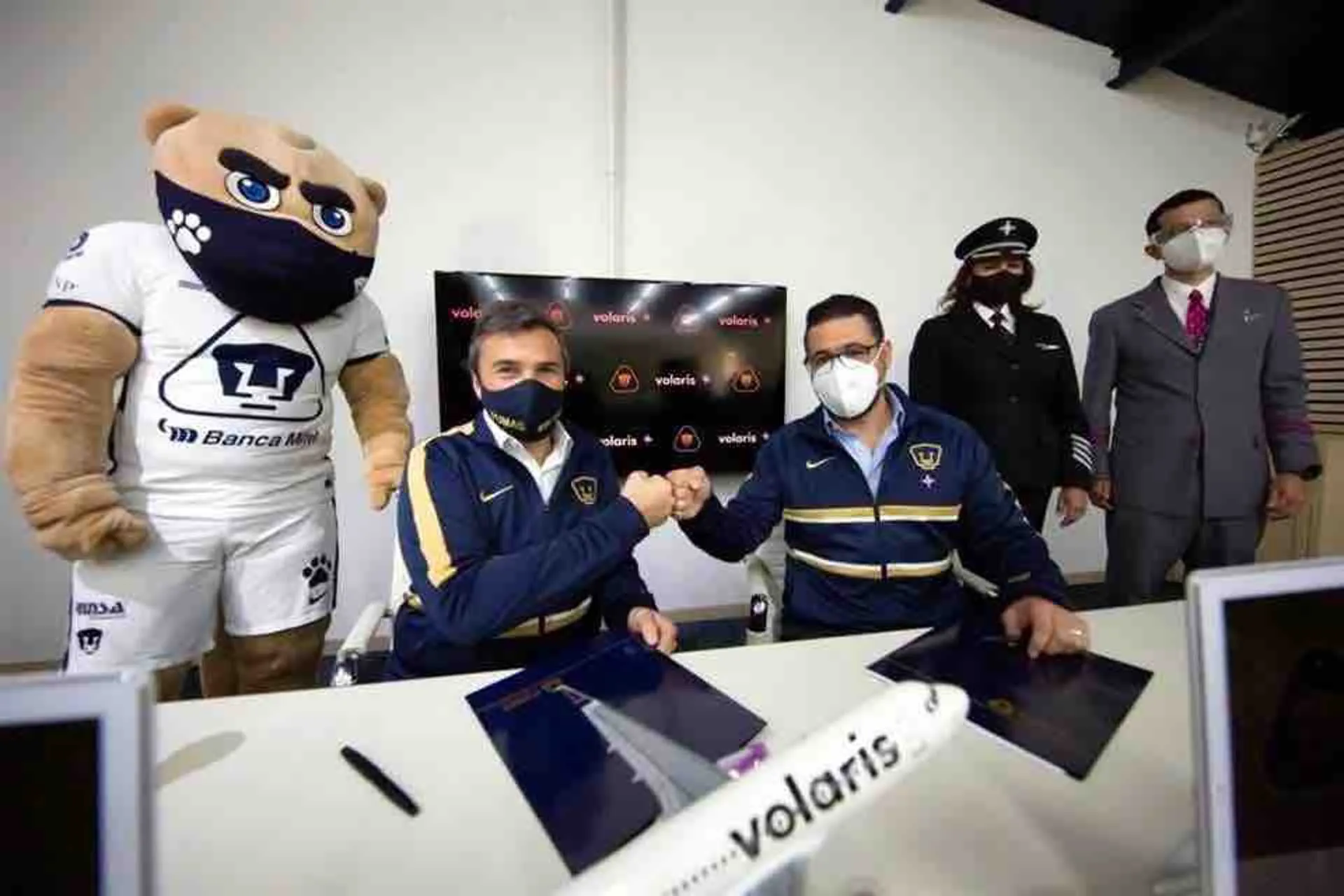 Volaris nuevo patrocinador oficial de los Pumas de la UNAM Volaris nuevo patrocinador oficial de los Pumas de la UNAM