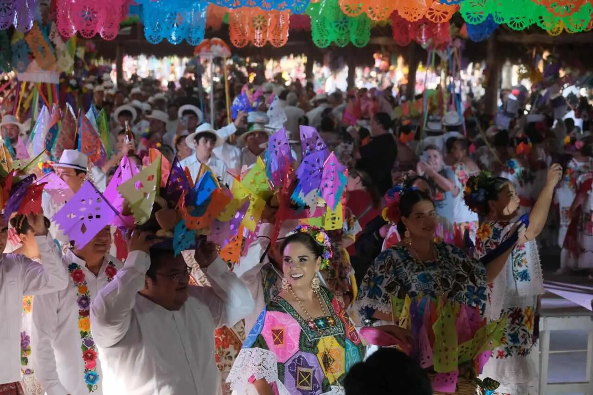 Cozumel comparte con el mundo su legado con los festejos de El Cedral Cozumel comparte con el mundo su legado con los festejos de El Cedral