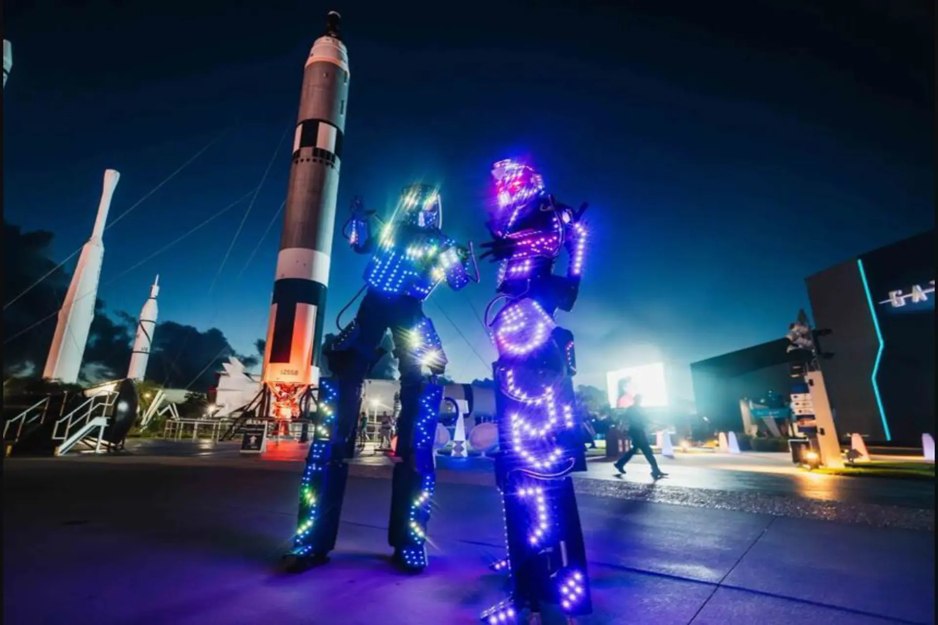 “Kennedy Under the Stars” vuelve en agosto con una fiesta temática “Kennedy Under the Stars” vuelve en agosto con una fiesta temática