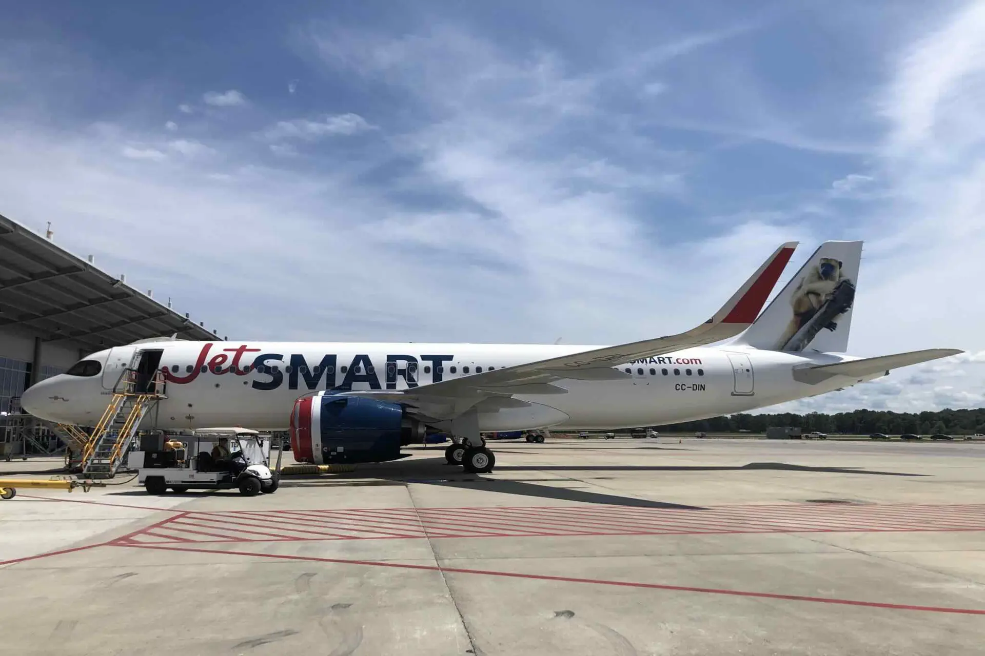 JetSMART lanza nueva ruta entre Bogotá y San Andrés