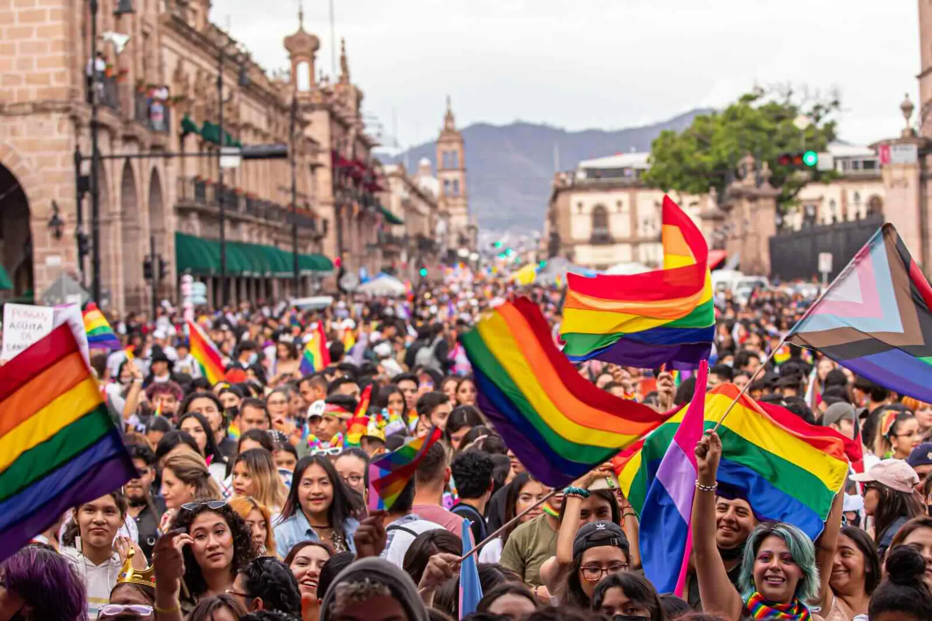 Sectur refrenda su compromiso con la población LGBTTTQI+
