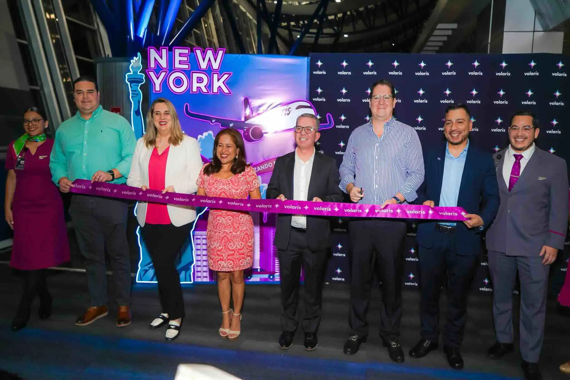 Volaris El Salvador inaugura ruta de El Salvador a Newark Volaris El Salvador inaugura ruta de El Salvador a Newark