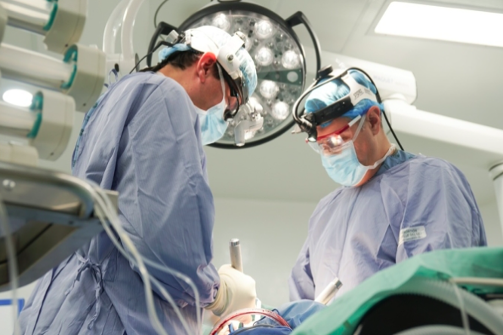 Colombia crece como destino de turismo médico ante cambios de EE. UU. 