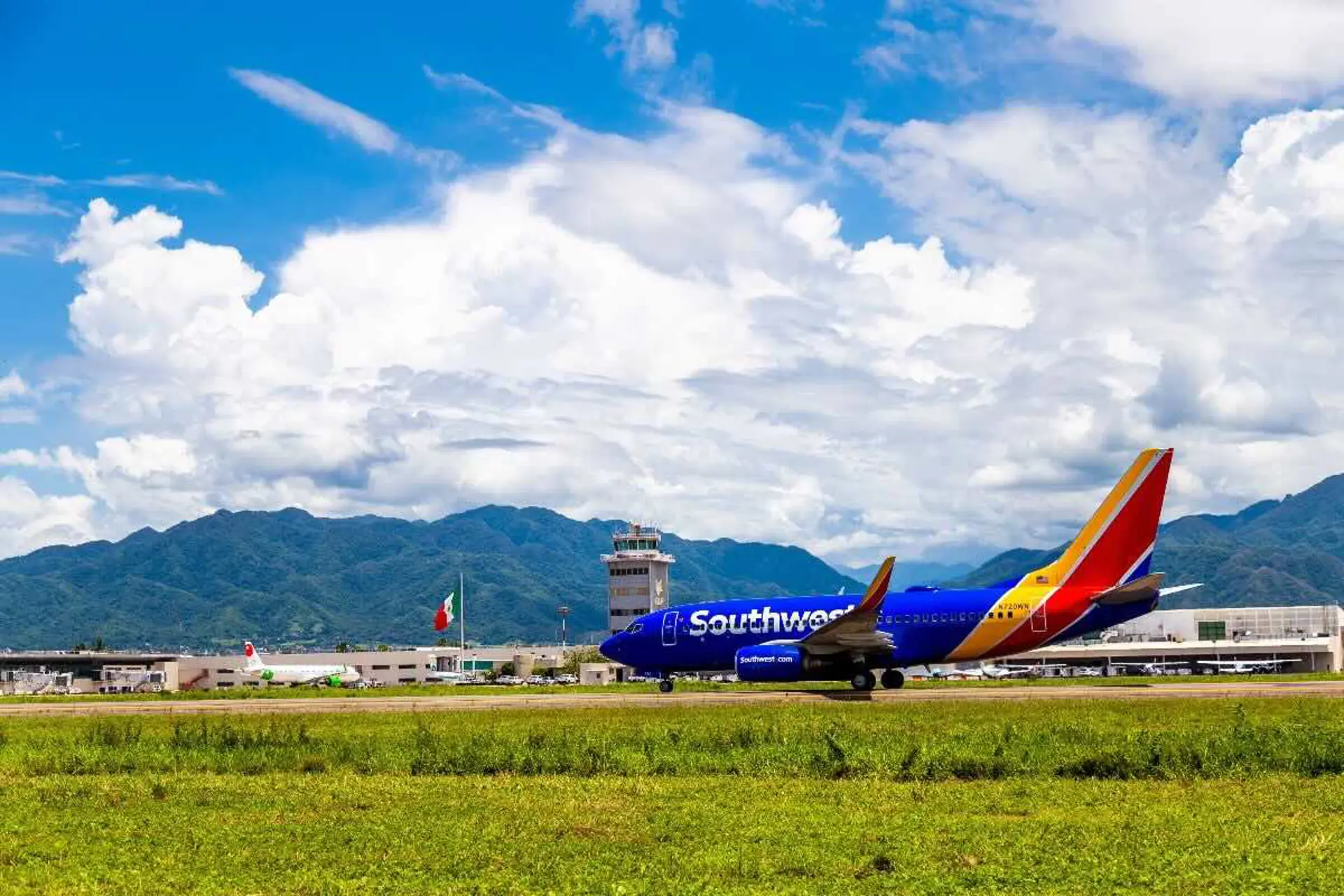 Nuevo Vuelo desde Estados Unidos a Puerto Vallarta Nuevo Vuelo desde Estados Unidos a Puerto Vallarta