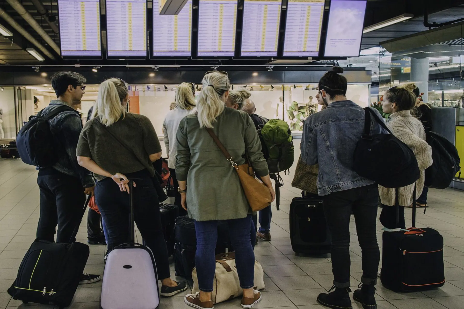 La demanda de pasajeros aéreos crece 4% en julio La demanda de pasajeros aéreos crece 4% en julio