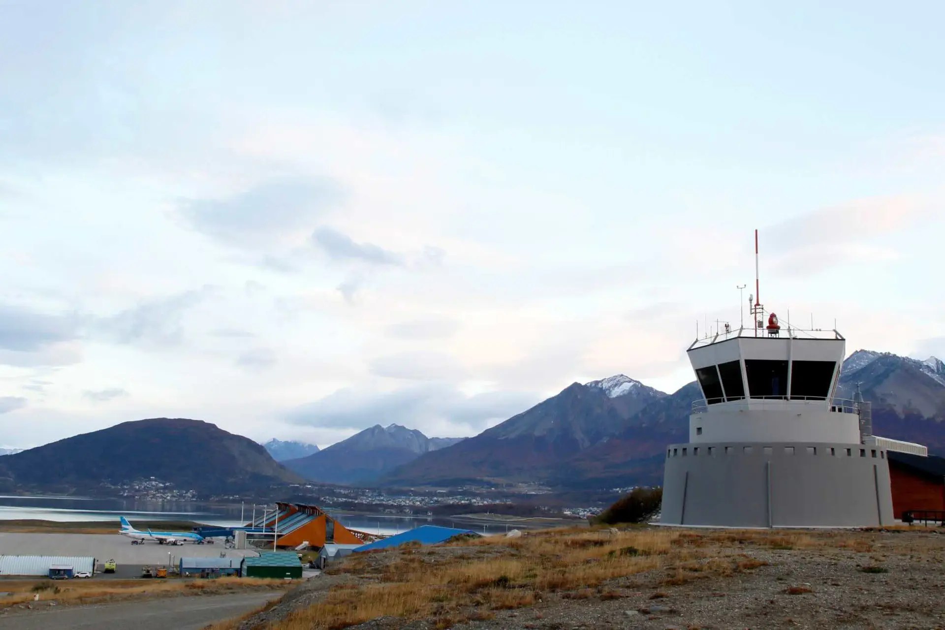 Argentina: Habrá vuelos entre Ushuaia y las Islas Malvinas