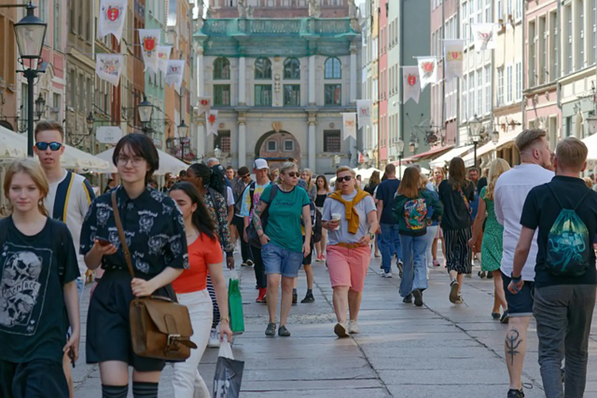 Casi 690 millones de turistas viajaron por el mundo en primer semestre 