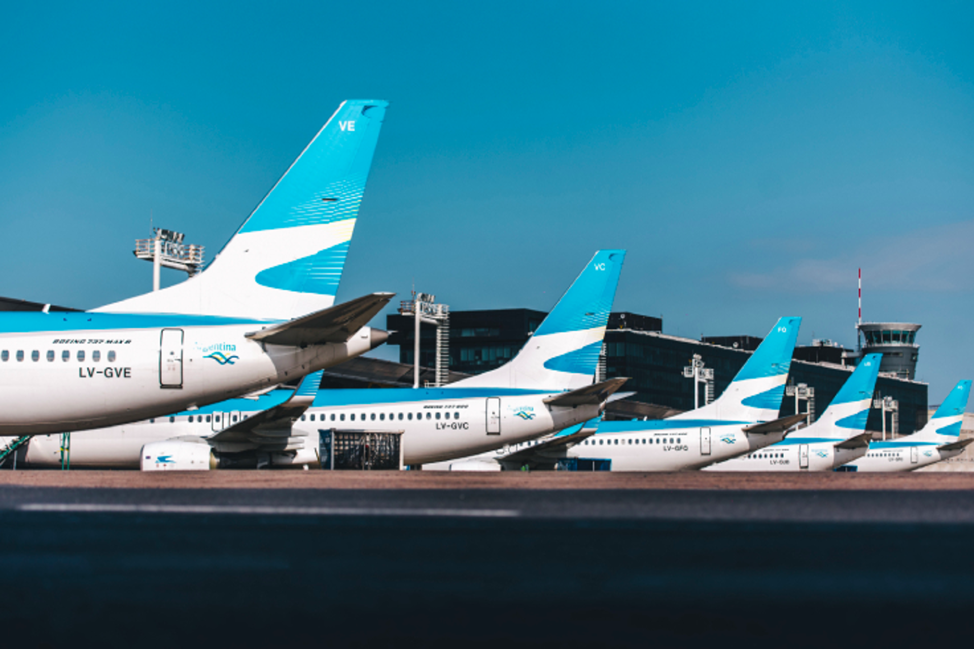 Aerolíneas Argentinas suma 2 rutas inéditas de Brasil a Punta del Este