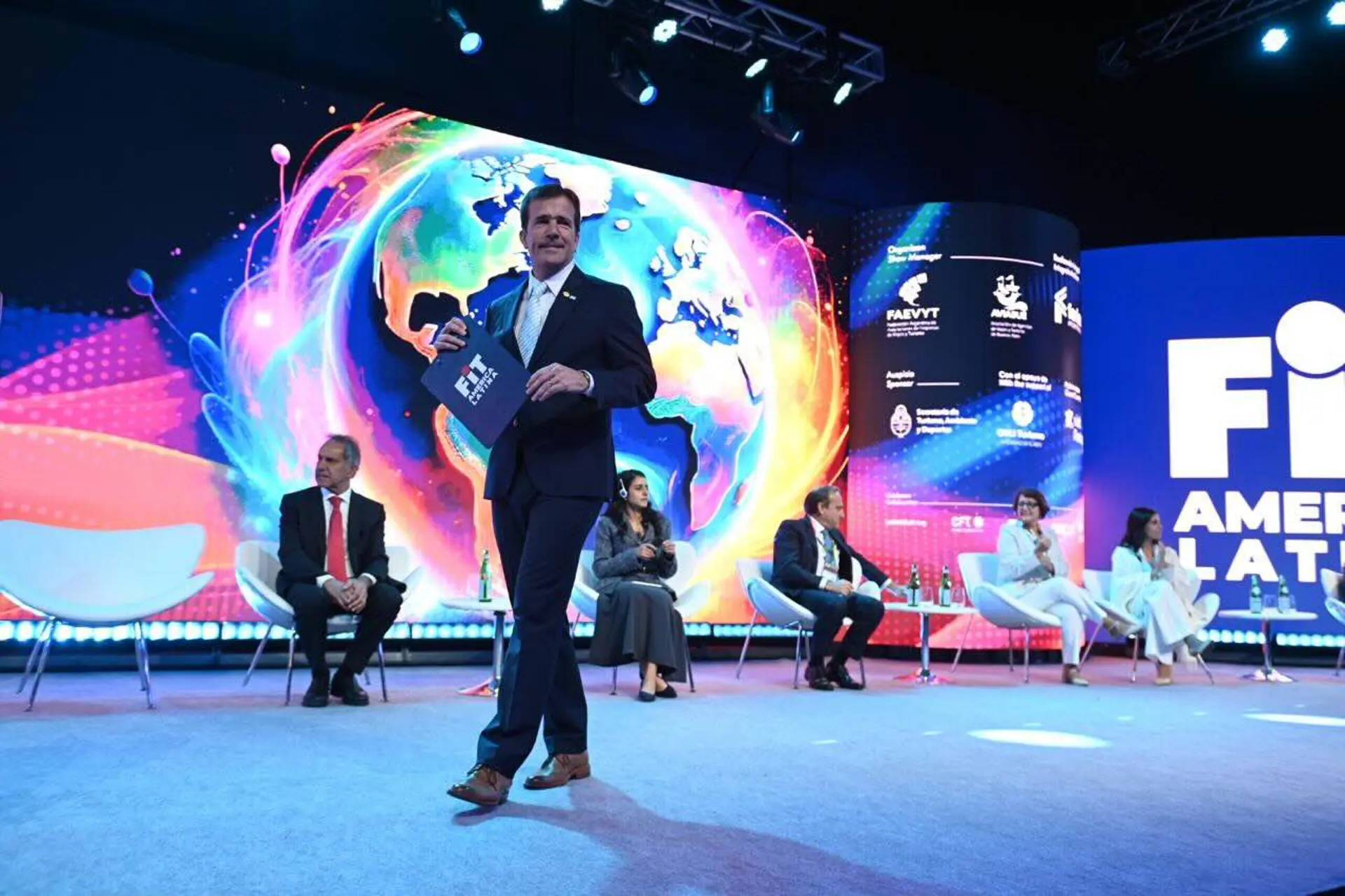 El presidente Javier Milei, encabezó el Acto de Apertura de FIT 2025