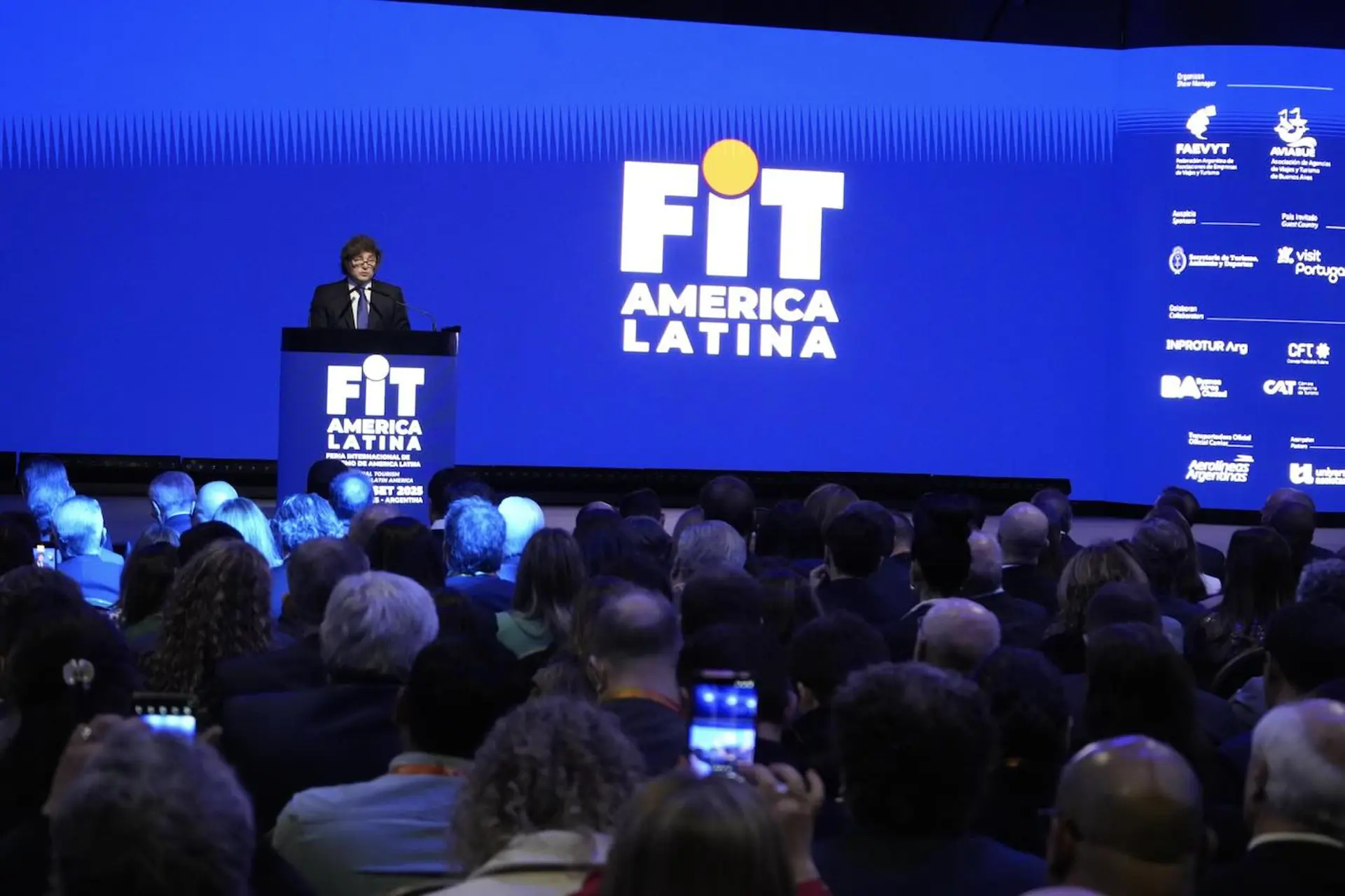 El presidente Javier Milei, encabezó el Acto de Apertura de FIT 2025
