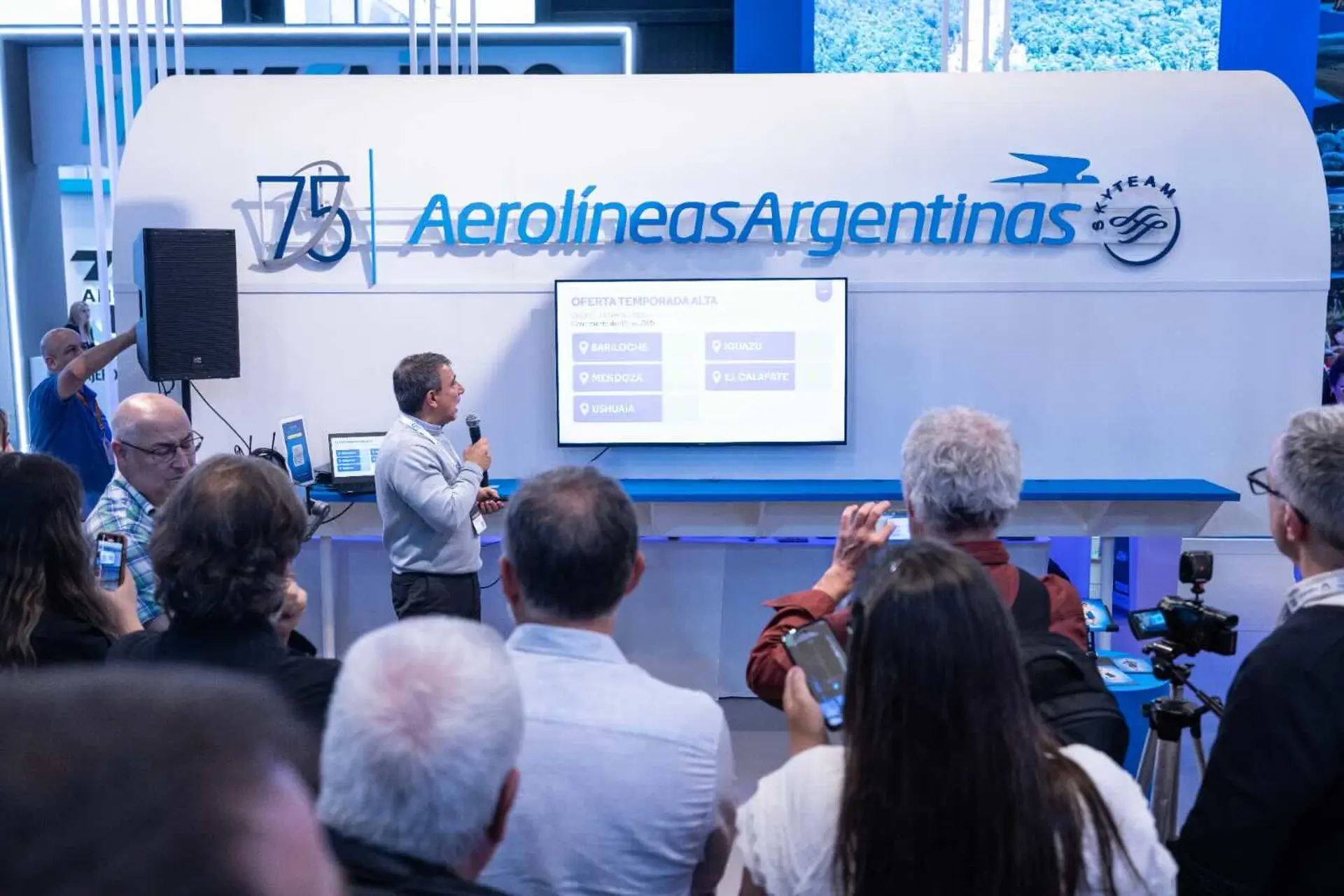 Aerolíneas Argentinas presentó su oferta para la temporada de verano 