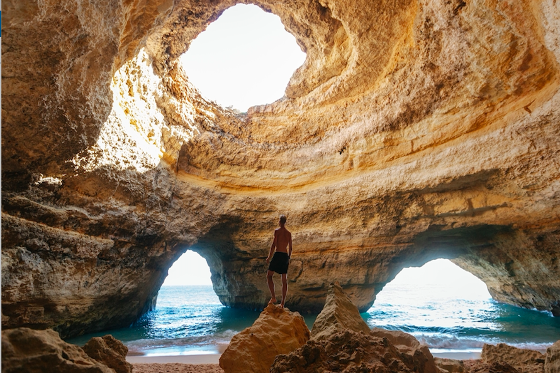 Viajeros optan por experiencias alternativas en destinos emblemáticos