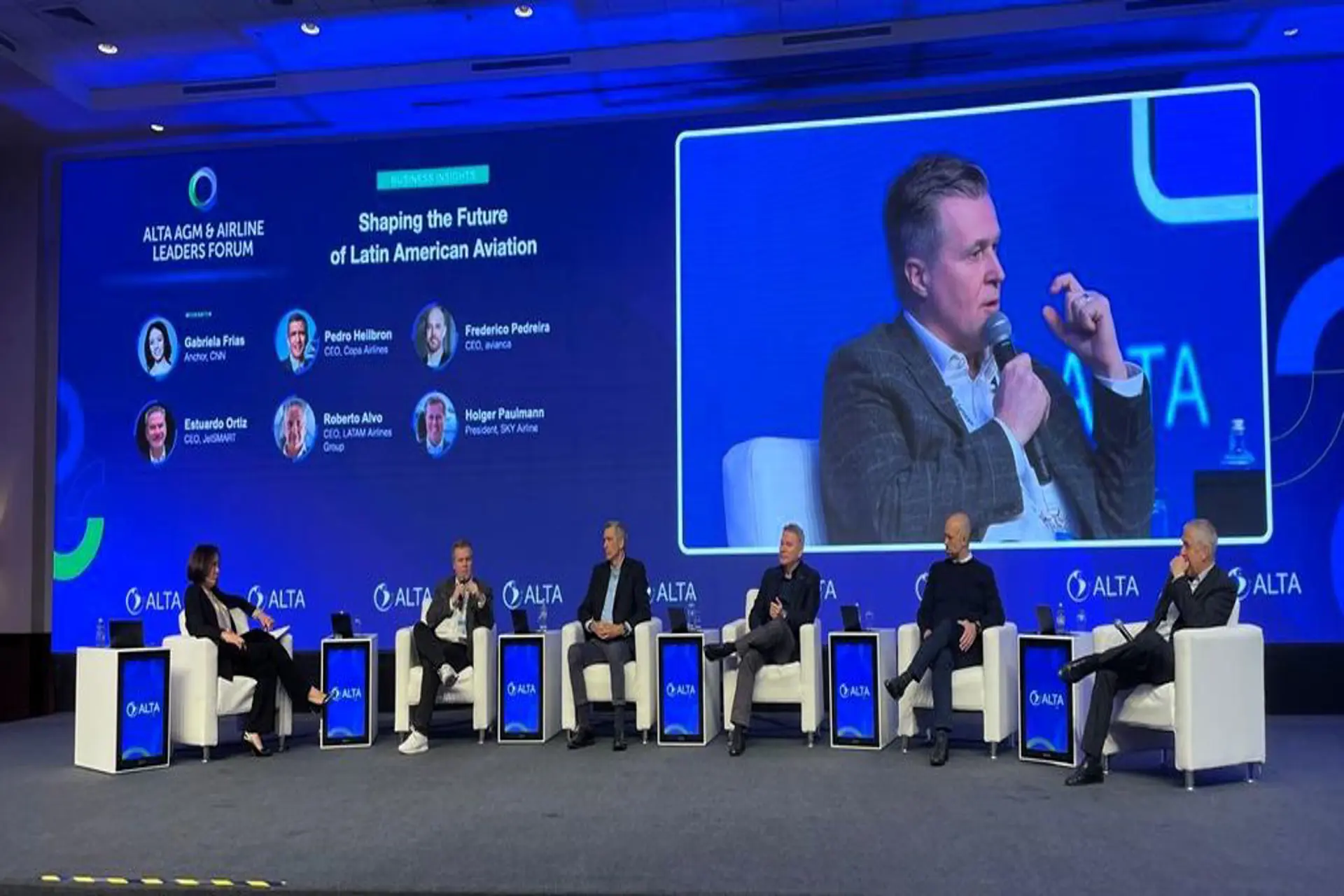 Paulmann, Presidente de SKY: alza de tasas atentan contra los viajes Paulmann, Presidente de SKY: alza de tasas atentan contra los viajes