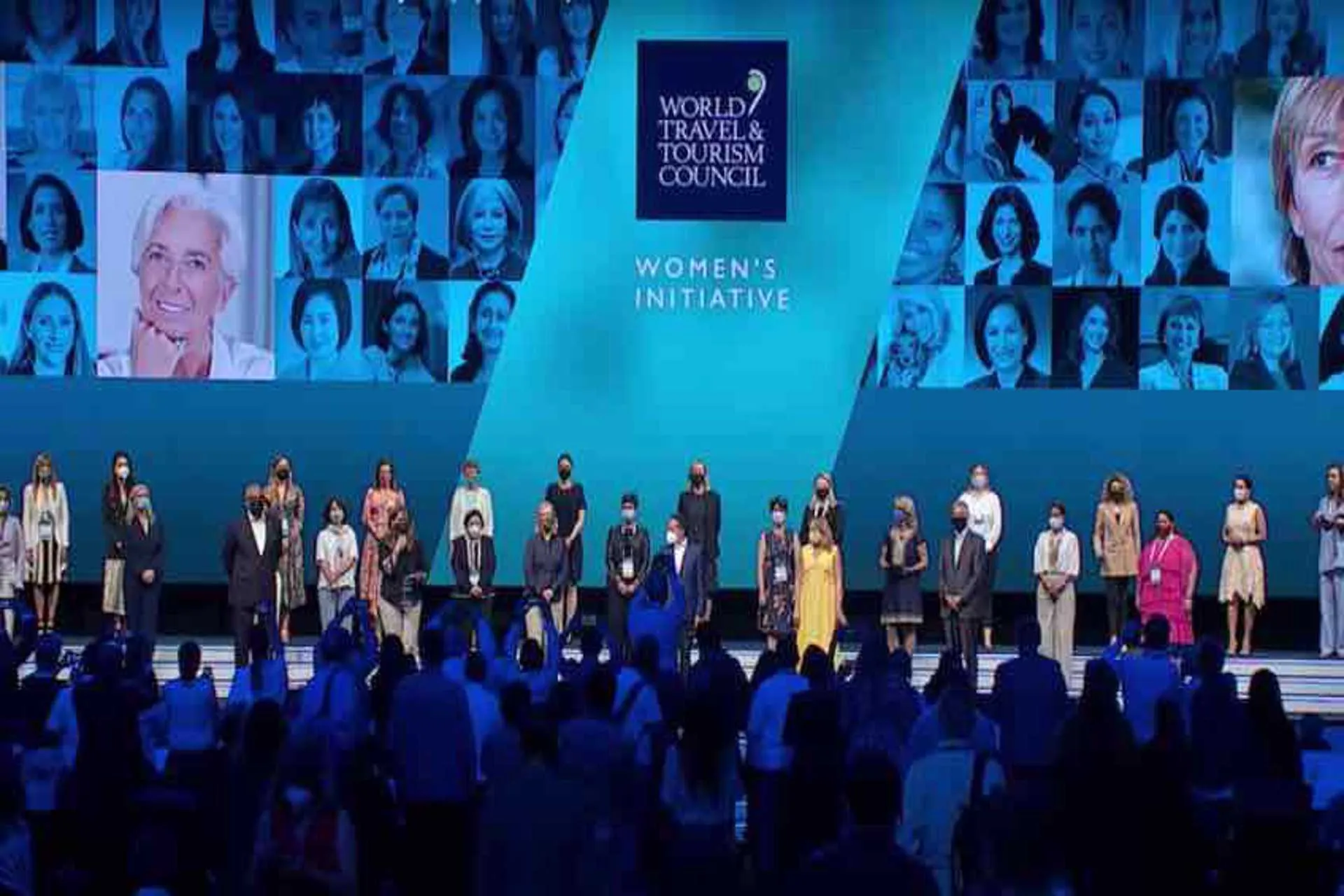 Durante cumbre WTTC en Cancun se decreta "la iniciativa de la mujer"