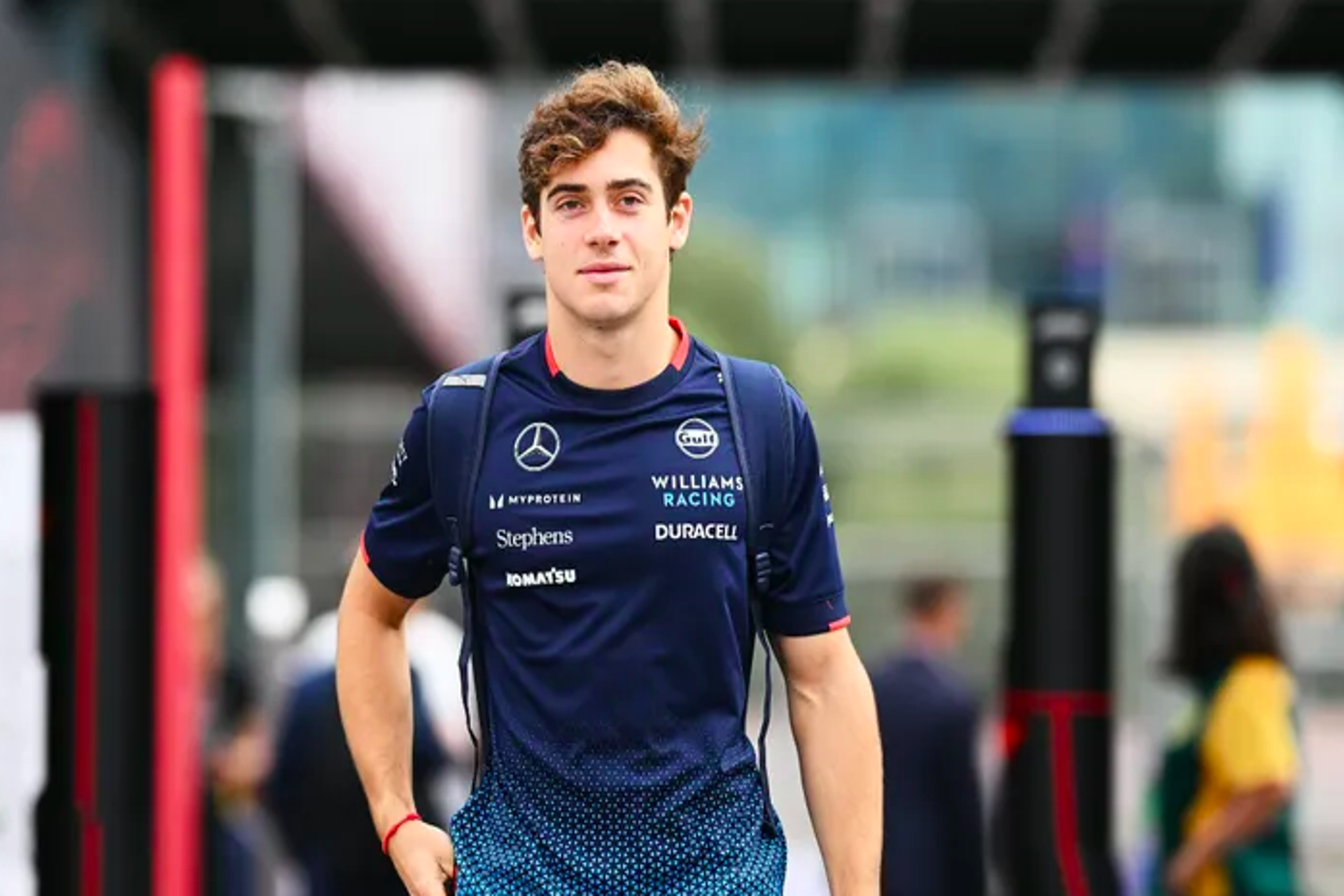 Los argentinos que viajen a ver a Colapinto podrán pagar con Pix