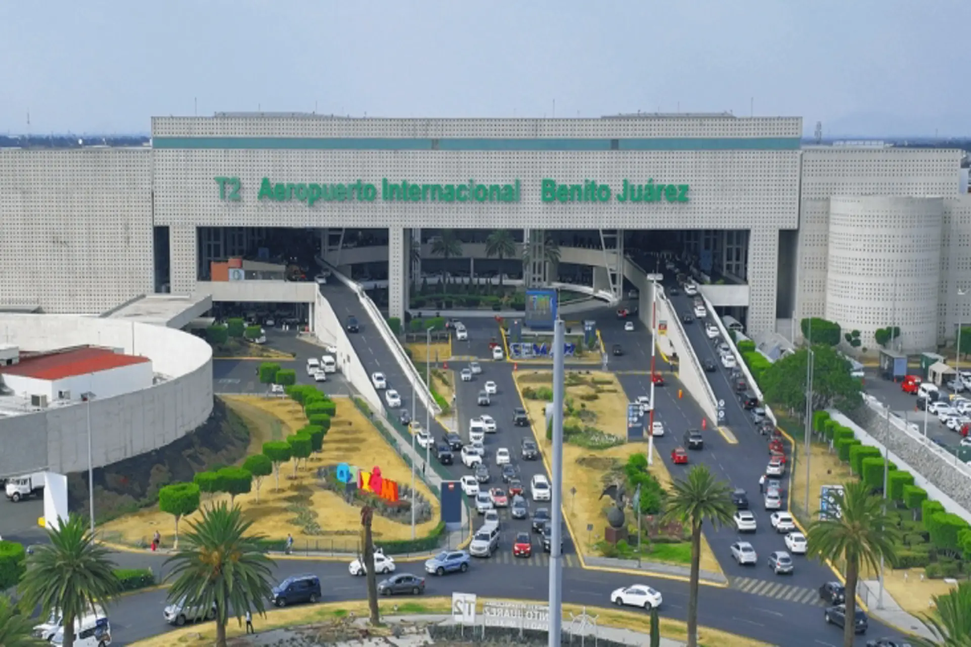 México cede 'slots' a aerolíneas de EE.UU en su principal aeropuerto