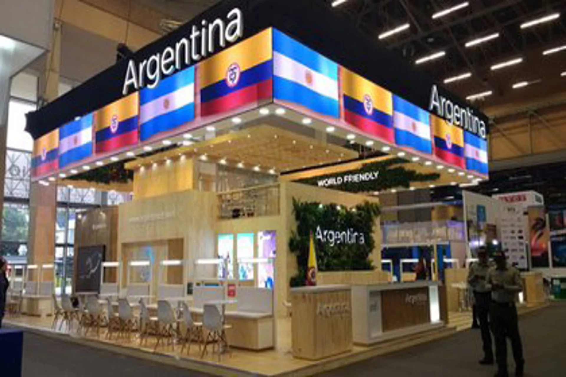 Inprotur y CAT acordaron presencia argentina en ferias del exterior 