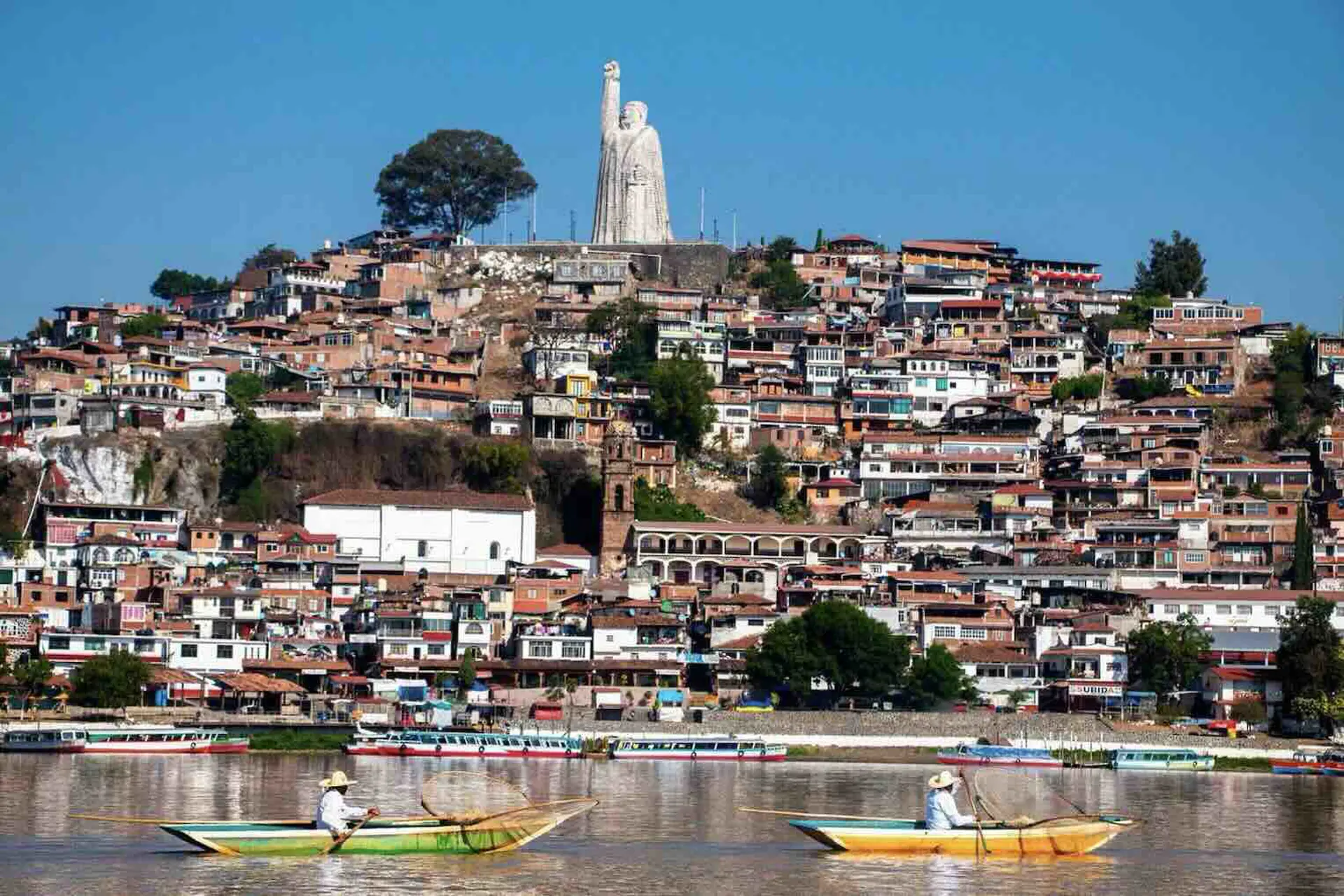 México: arranca en Janitzio el programa “Rutas Mágicas de Color” 