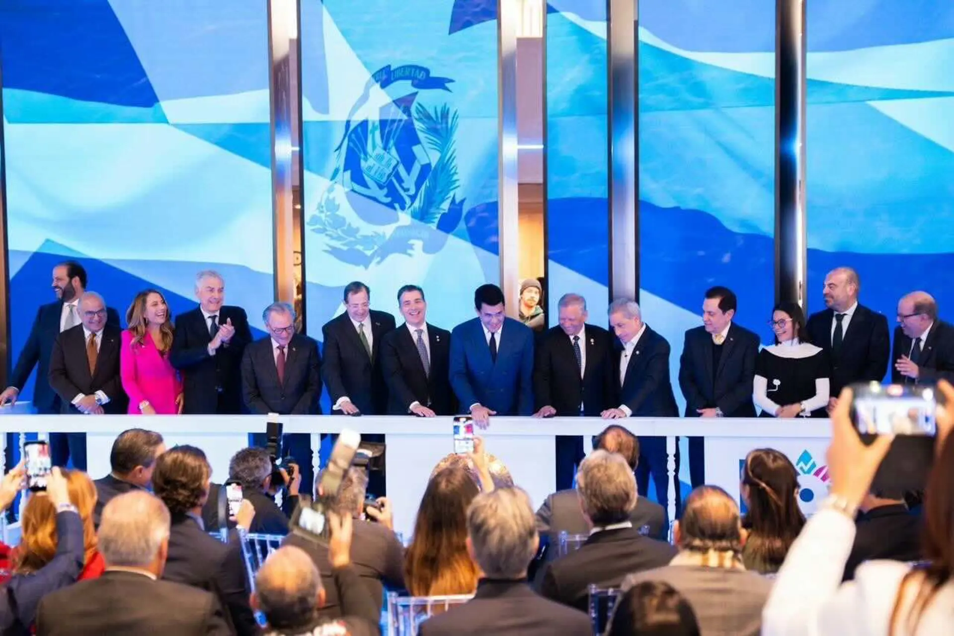 Ministro Collado inaugura stand dominicano en FITUR 2026