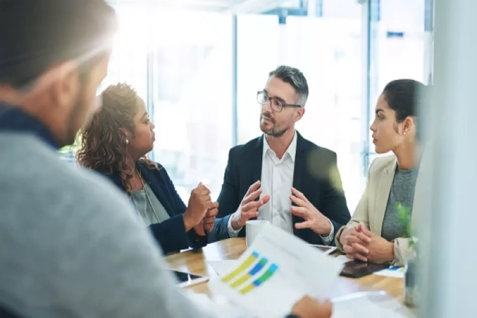 La IA genera inquietud laboral en oficinas de los gigantes turísticos 