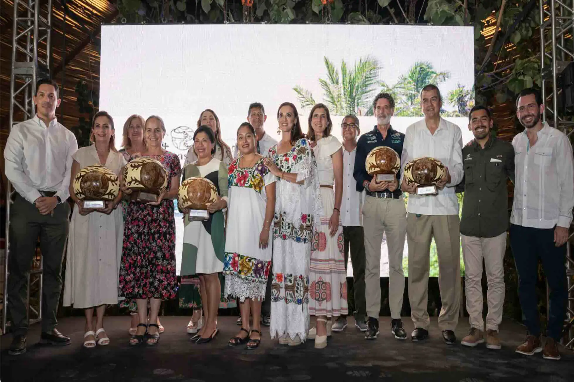 Piñero anuncia la segunda edición de los Premios Los +Ecoístas México