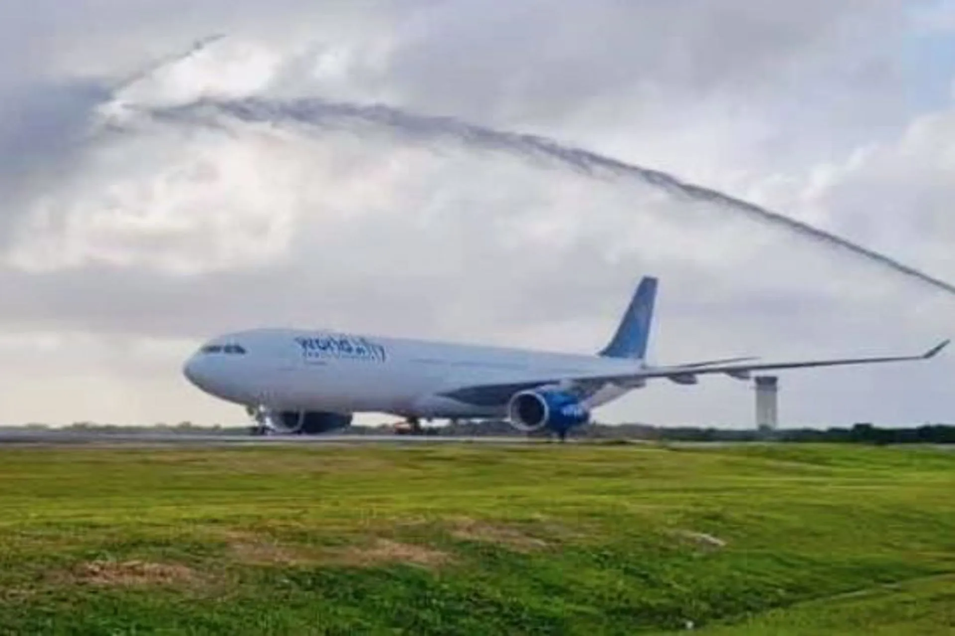 Historico vuelo inaugural de world2fly de Madrid a Punta Cana