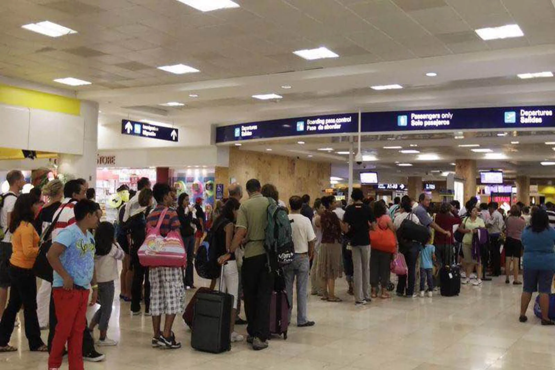 En Cancun ya aterrizan 506 vuelos igual que en pre pandemia