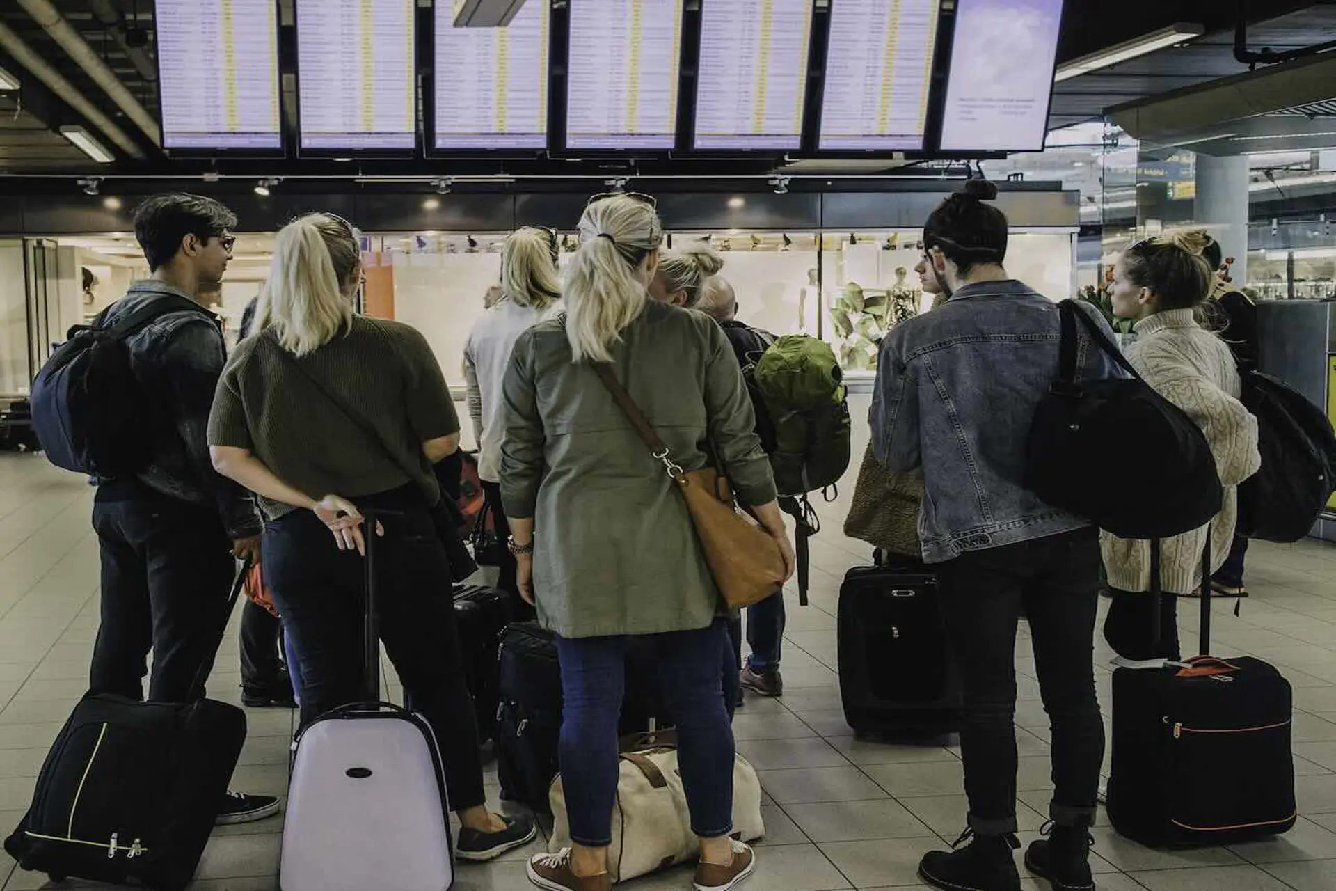 La demanda de pasajeros aéreos crece 2,1%  pero con resultados mixtos